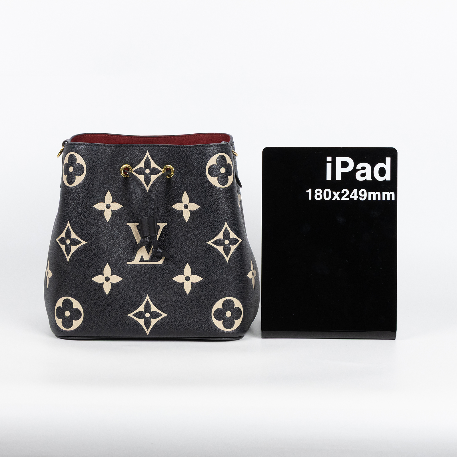 路易威登 LOUIS VUITTON NéoNoé MM 皮革 肩背 水桶包 黑色/奶油色 M45497 晶片款  原廠盒子/防塵袋/購買證明