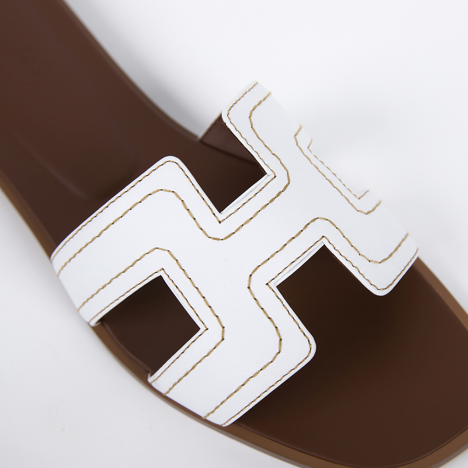 愛馬仕 Hermes Oran 涼鞋 白色 H242142Zv90390 /PE242142Z 2406/#39  原廠盒子/防塵袋/購買證明影本