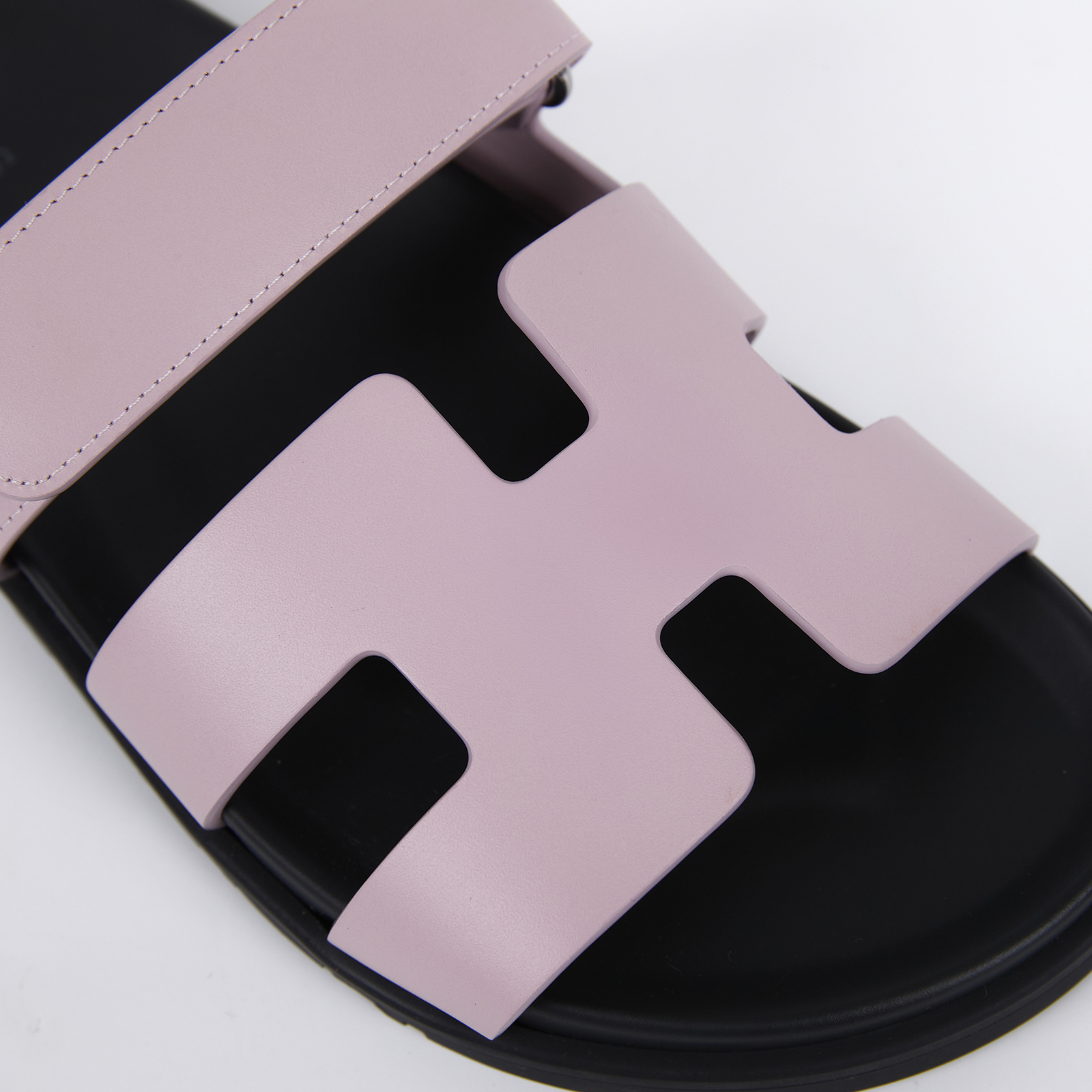 愛馬仕 Hermes Chypre 涼鞋 玫瑰粉 H222299ZCG385 /FR1 222299Z385 2407/#38.5  原廠盒子/防塵袋/購買證明影本