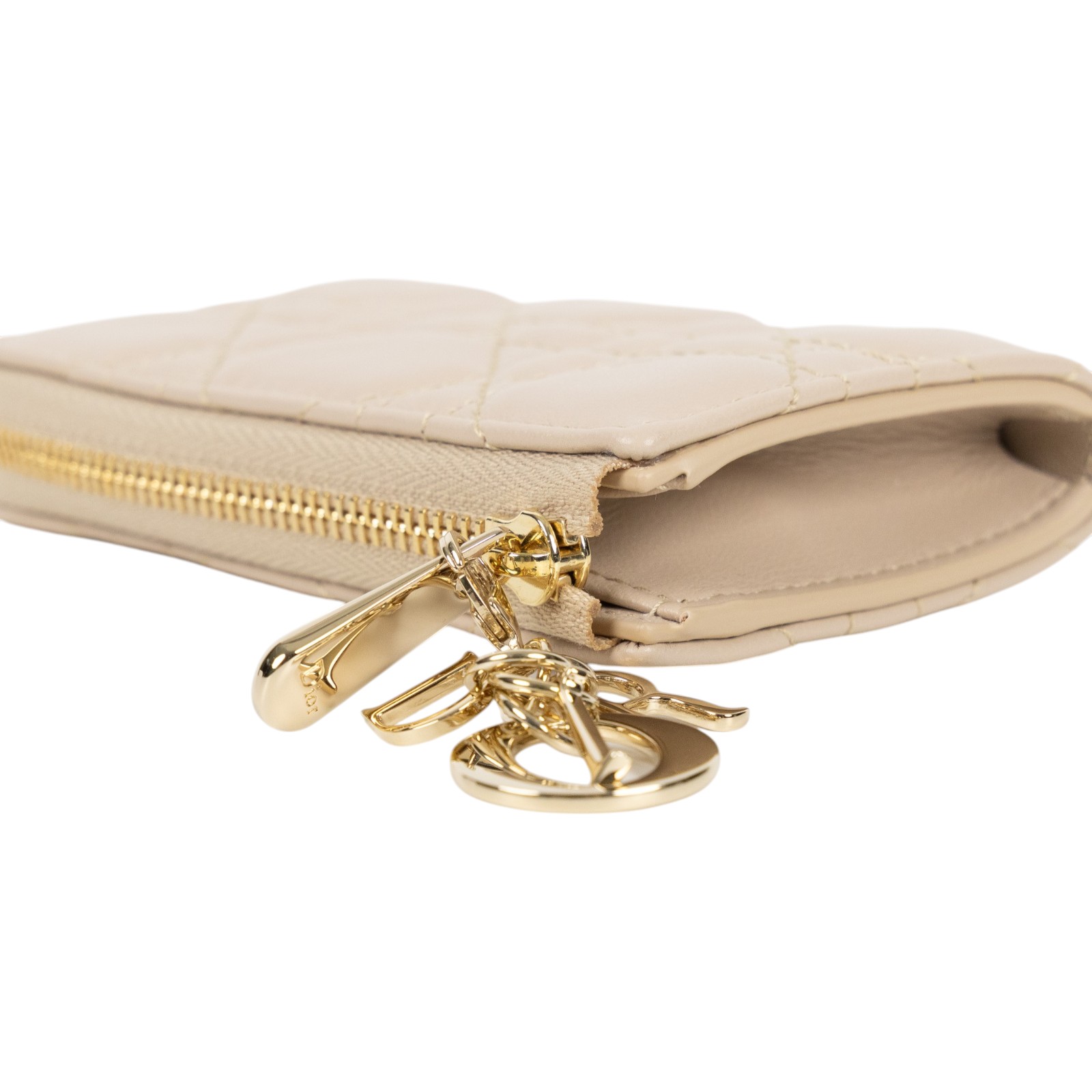 迪奧 CHRISTIAN DIOR Lady Dior Yuzu 鑰匙包 S6043ONMJ 粉羊菱格鑰匙包 原廠盒子/防塵袋