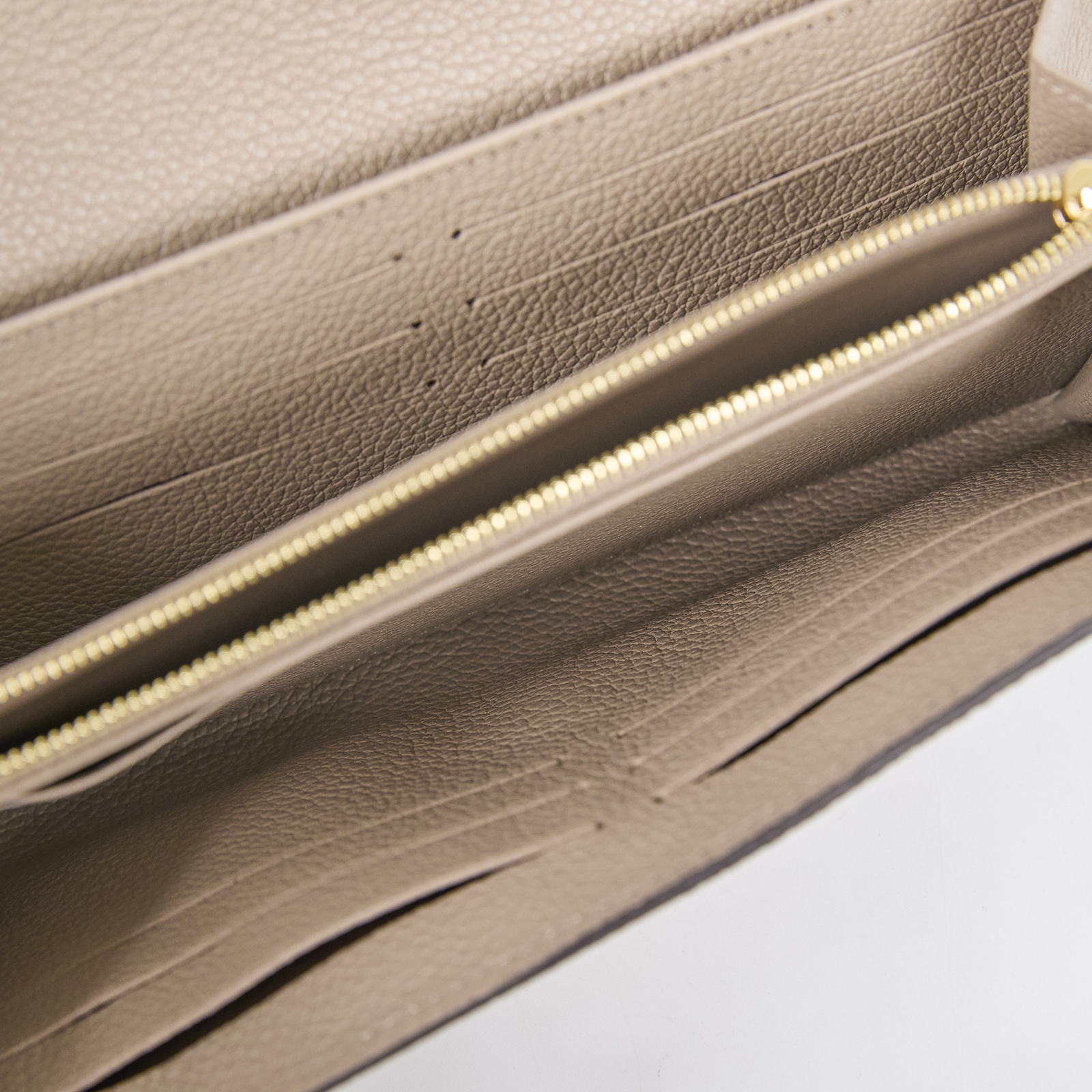 路易威登 LOUIS VUITTON Sarah 錢包 Reverse帆布 Empreinte柔軟粒面壓花牛皮 灰色 奶油色 M81049 晶片款  原廠盒子/防塵袋