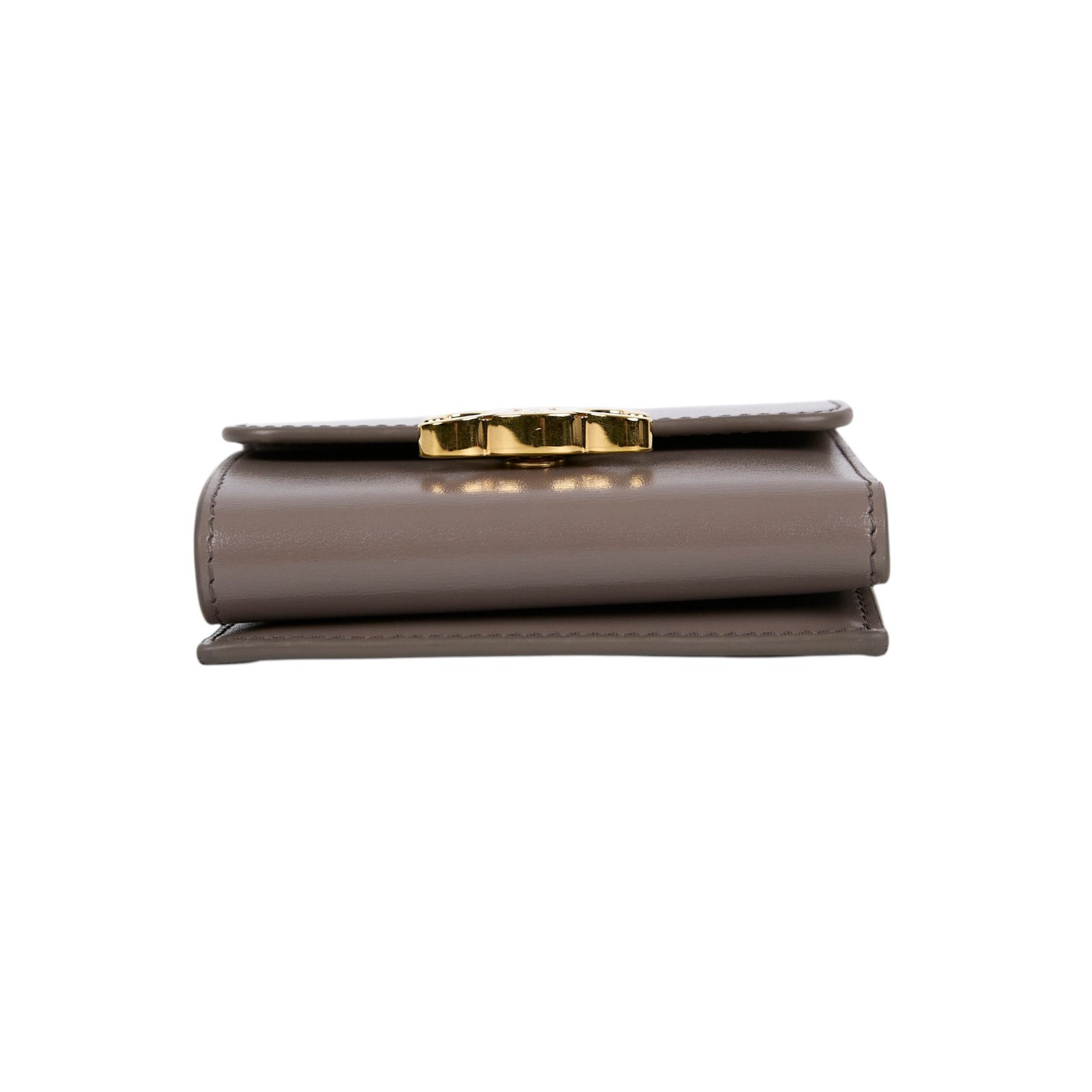 思琳 CELINE 亮面牛皮革 TRIOMPHE COMPACT 銀包連零錢格 10I653DPV  原廠盒子/防塵袋/購買證明