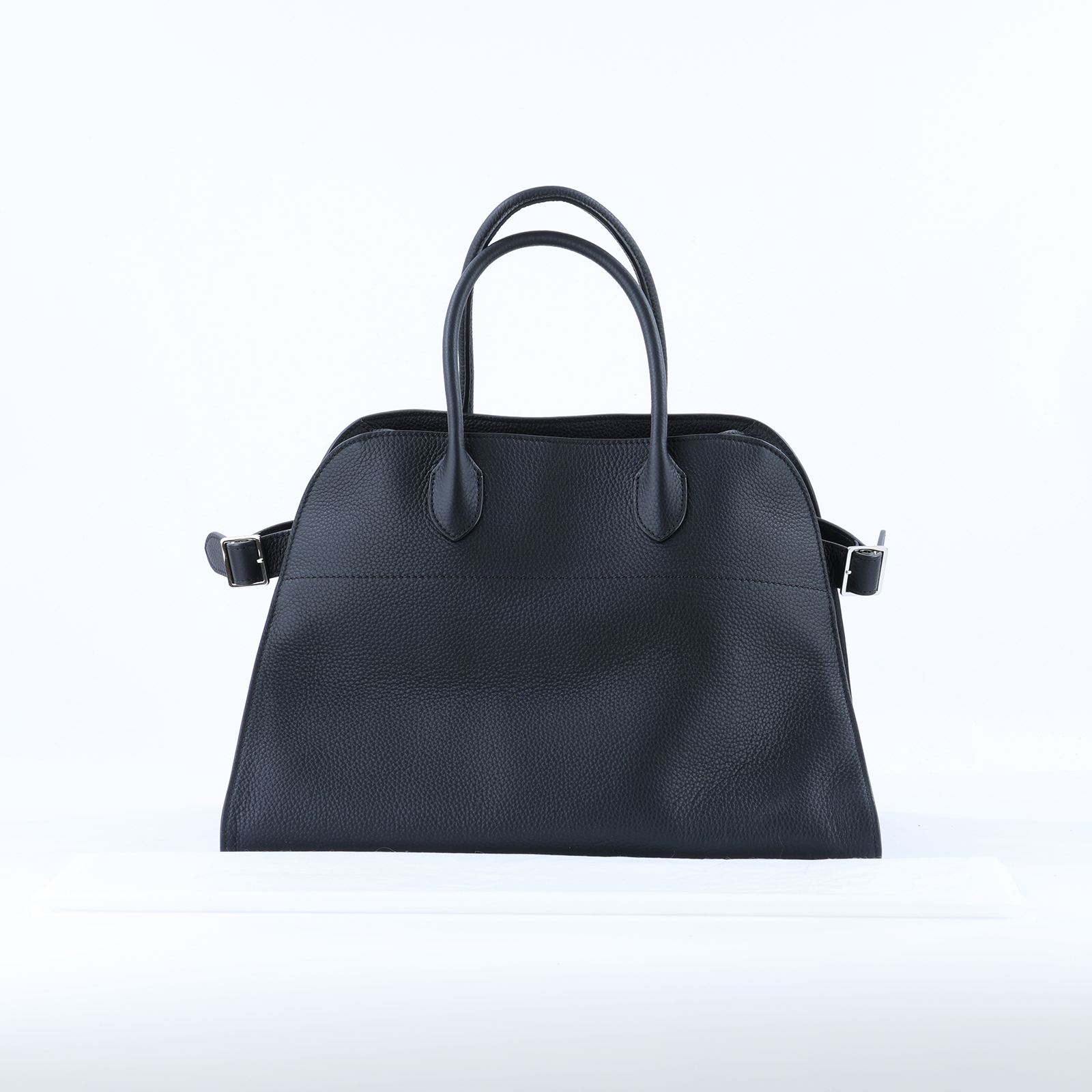 安靜奢華主義 THE ROW Soft Margaux 15 包 黑色 W1255L133BLPL 黑Soft Margaux 15 無附屬品