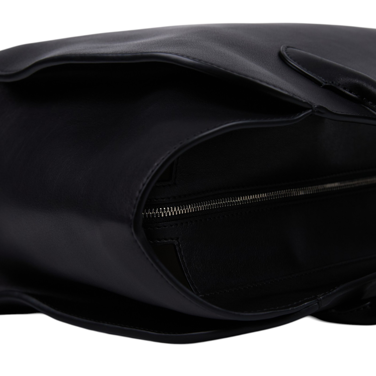 安靜奢華主義 THE ROW Marlo 14 包 黑色 W1800L72BAS 黑MARLO 14 無附屬品