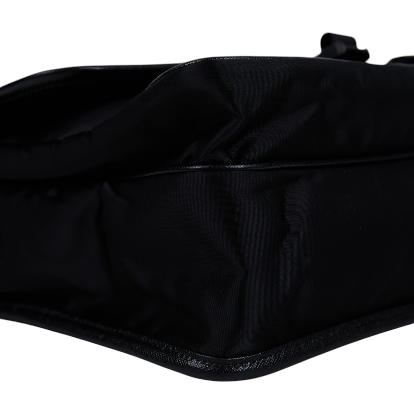 普拉達 PRADA Tessuto Nylon 郵差包 肩背包 斜背包 2VD166_2FMO 經典LOGO皮飾邊斜背包 保證卡