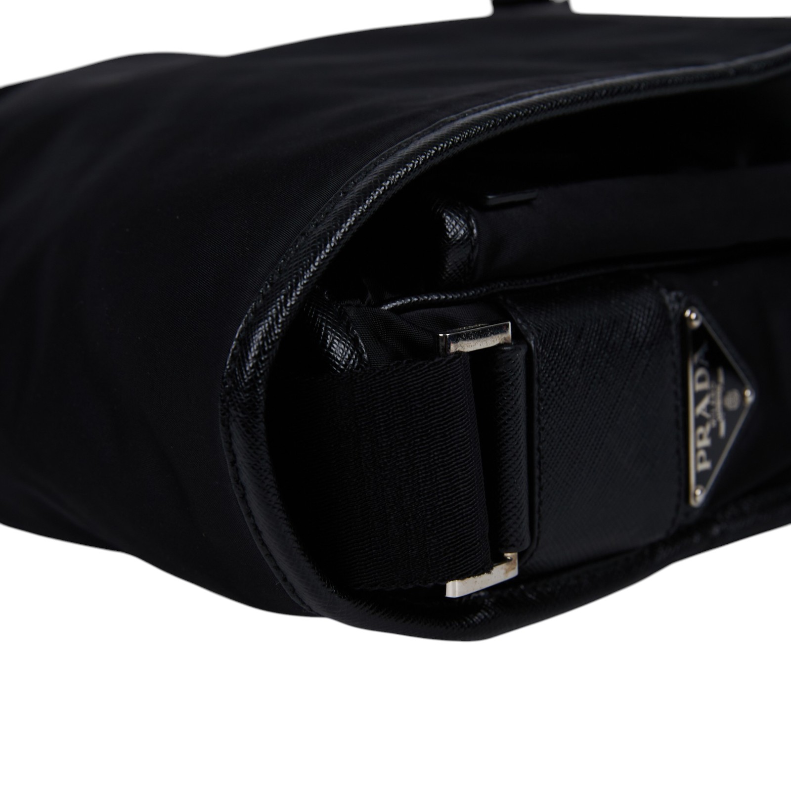 普拉達 PRADA Tessuto Nylon 郵差包 肩背包 斜背包 2VD166_2FMO 經典LOGO皮飾邊斜背包 保證卡