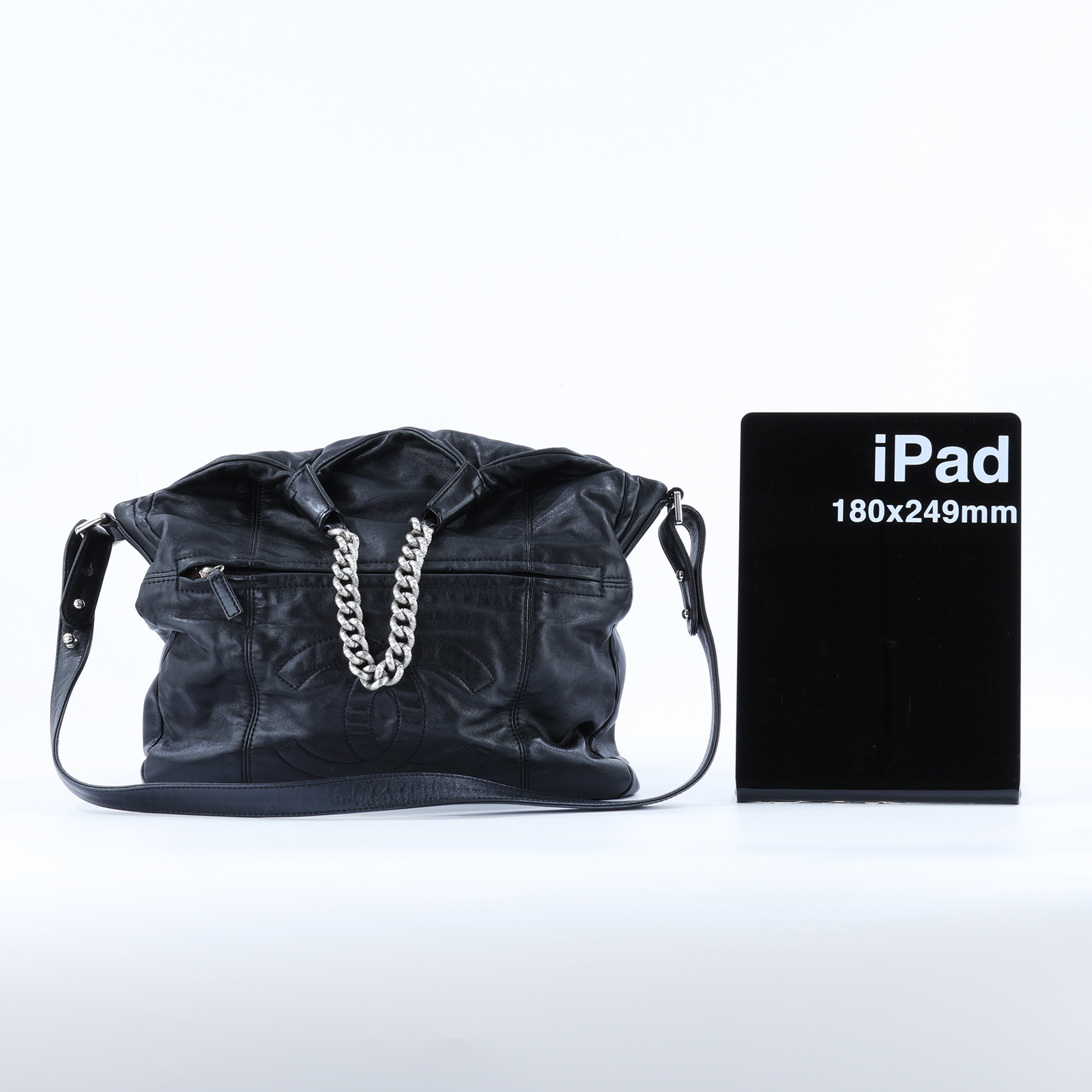 香奈兒 CHANEL 手提 肩背包  13開黑銀羊雙帶肩背包 無附屬品