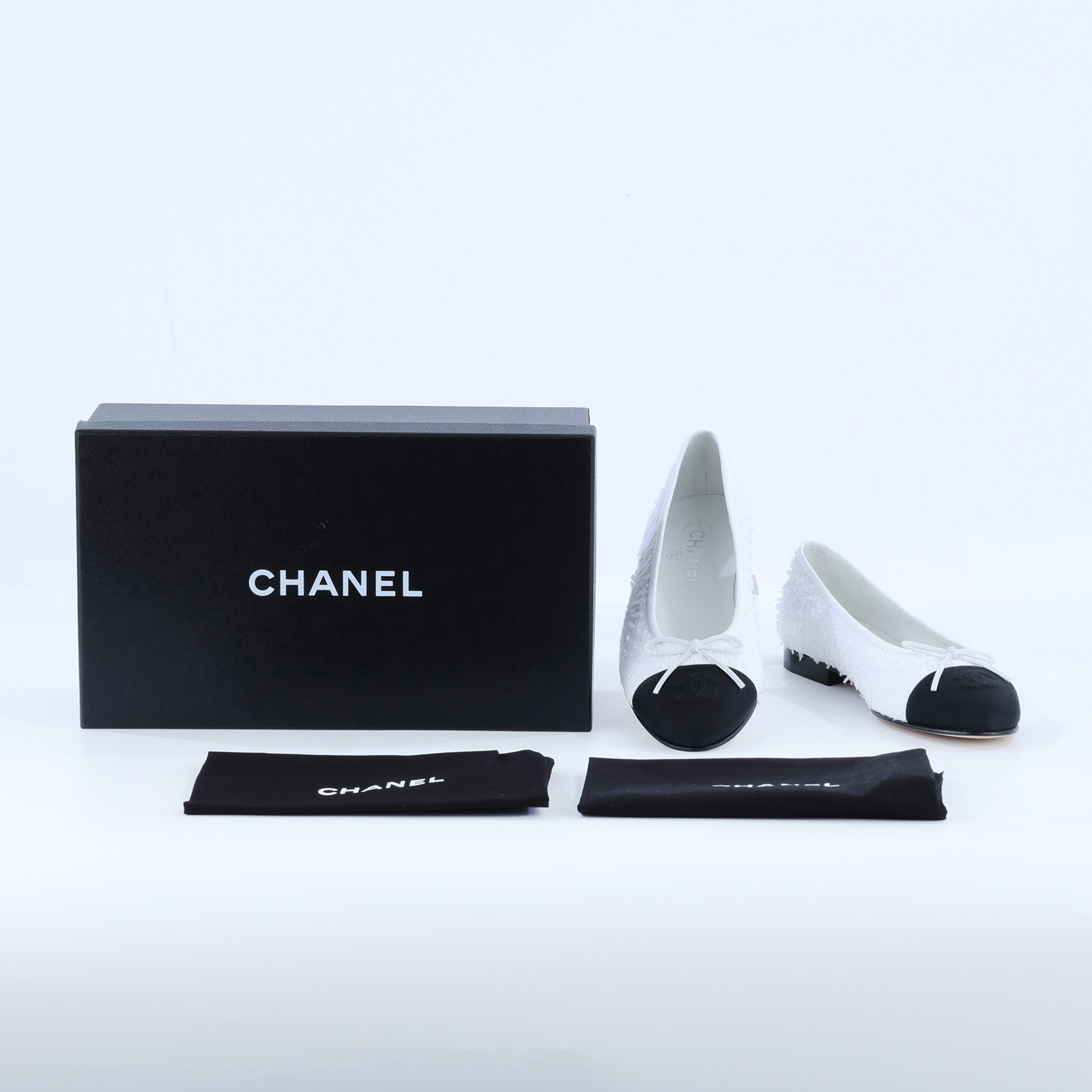 香奈兒 CHANEL 娃娃鞋 平底鞋 G02819_38 白黑毛尼芭蕾舞鞋 原廠盒子/防塵袋