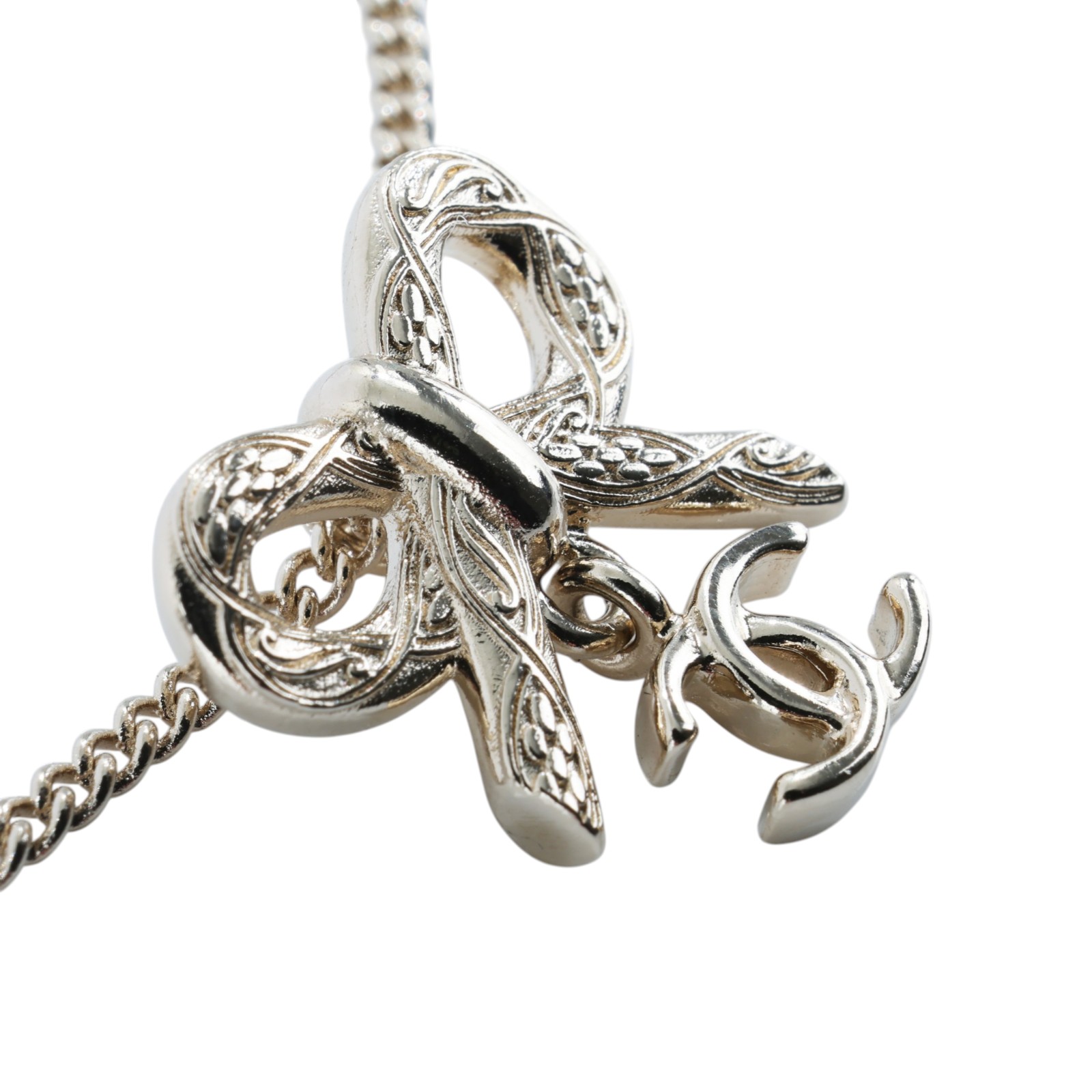 香奈兒 CHANEL CC LOGO 蝴蝶結 項鍊 ABG556 B25K 淡金蝴蝶結LOGO項鍊 原廠盒子/內襯