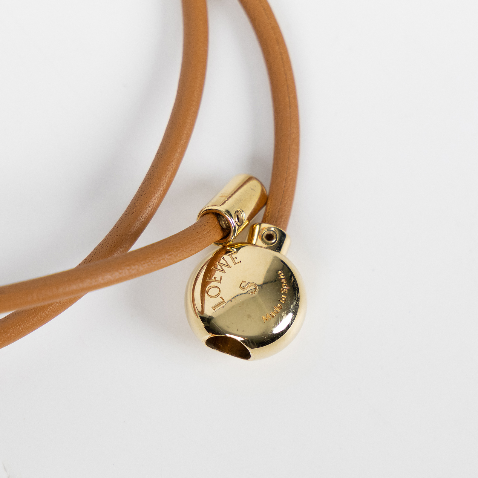 羅意威 LOEWE 小牛皮 Pebble 手環 JJ07240X01_S 暖沙漠/金色 小牛皮鵝卵石手鐲 原廠盒子/防塵袋