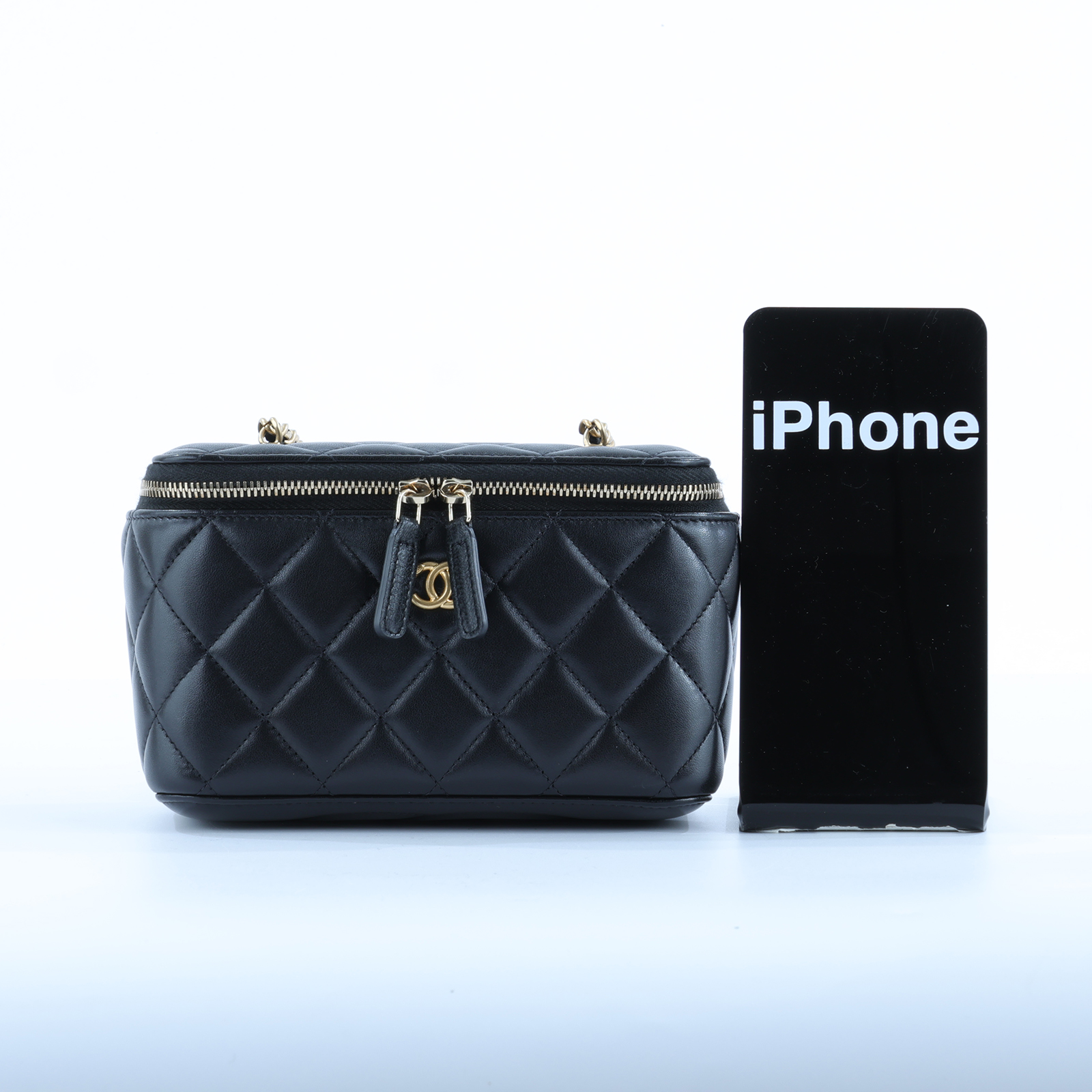 香奈兒 CHANEL CC LOGO 化妝盒 化妝箱 斜背包 Vanity Case AP2303 B18602 晶片款 黑羊VANITY CASE 原廠盒子/防塵袋/購買證明影本