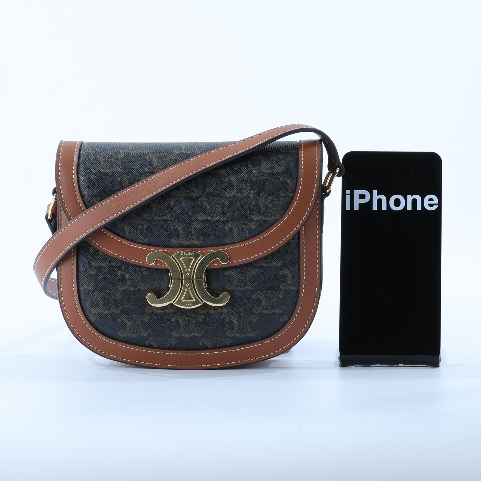 思琳 CELINE 標誌印花 牛皮革 Besace Clea 斜背 肩背 馬鞍包 110962BZ4 棕凱旋Teen Besace 無附屬品