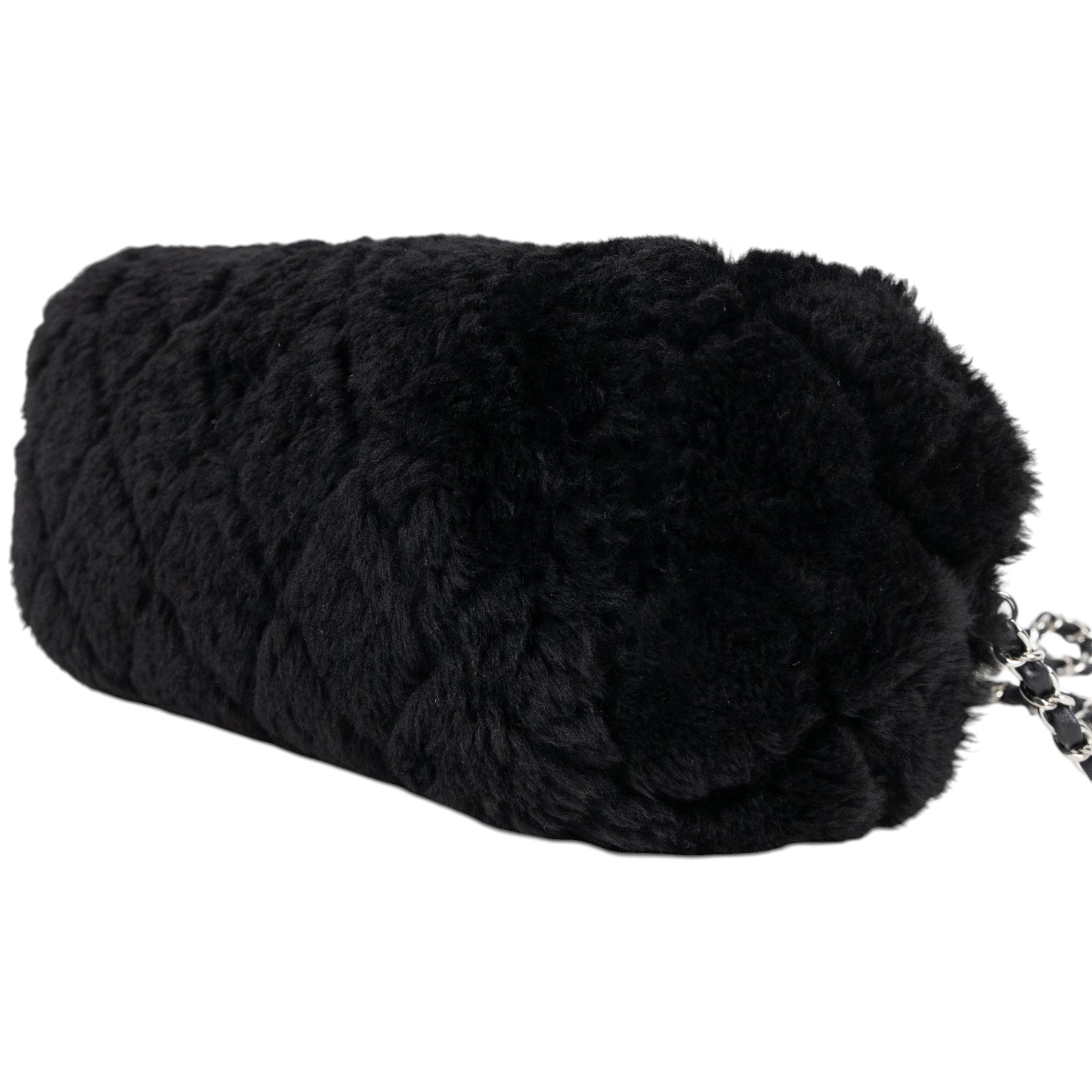 香奈兒 CHANEL Barrel Bag Quilted Fur 小型肩背包  晶片款 黑毛毛斜背包 無附屬品