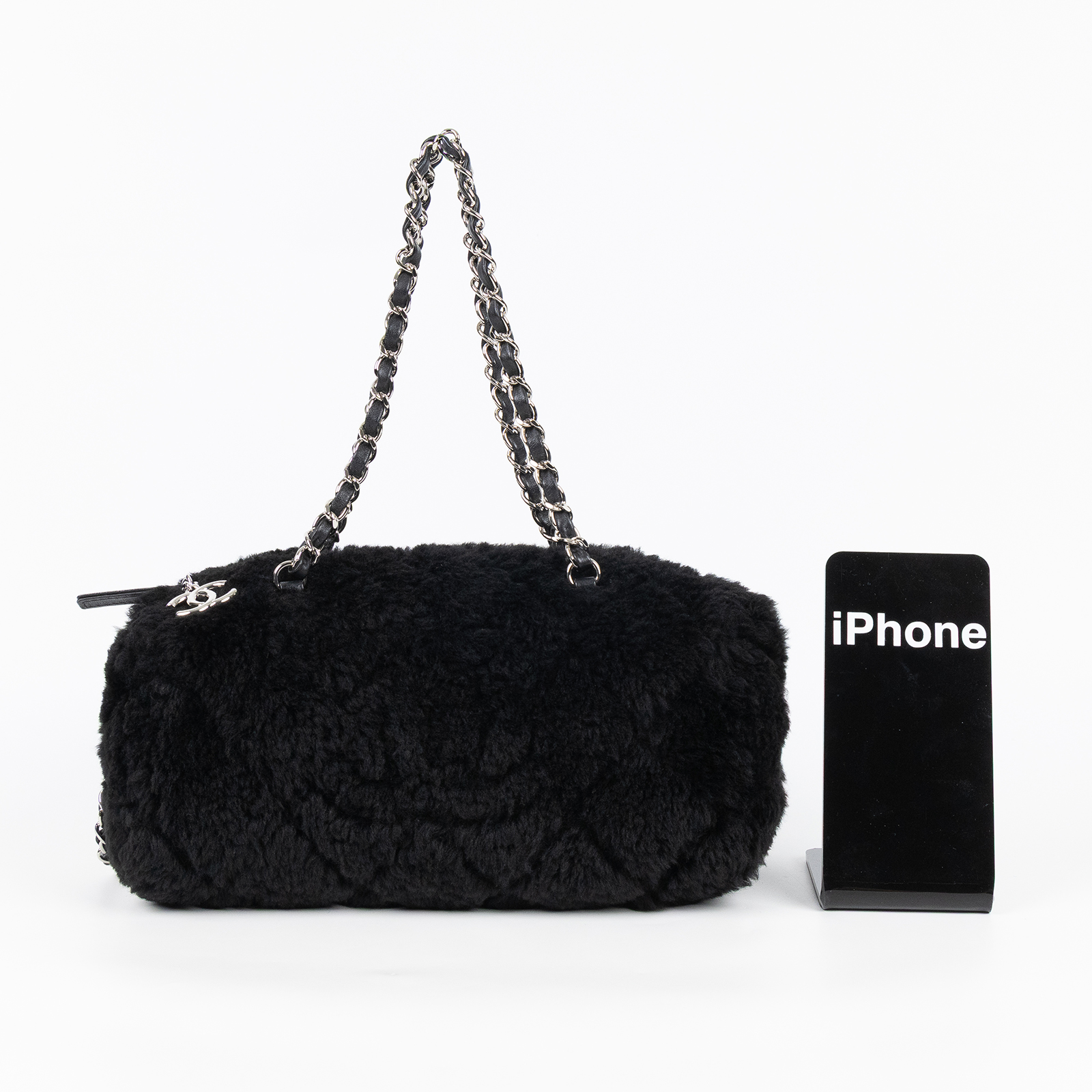 香奈兒 CHANEL Barrel Bag Quilted Fur 小型肩背包  晶片款 黑毛毛斜背包 無附屬品