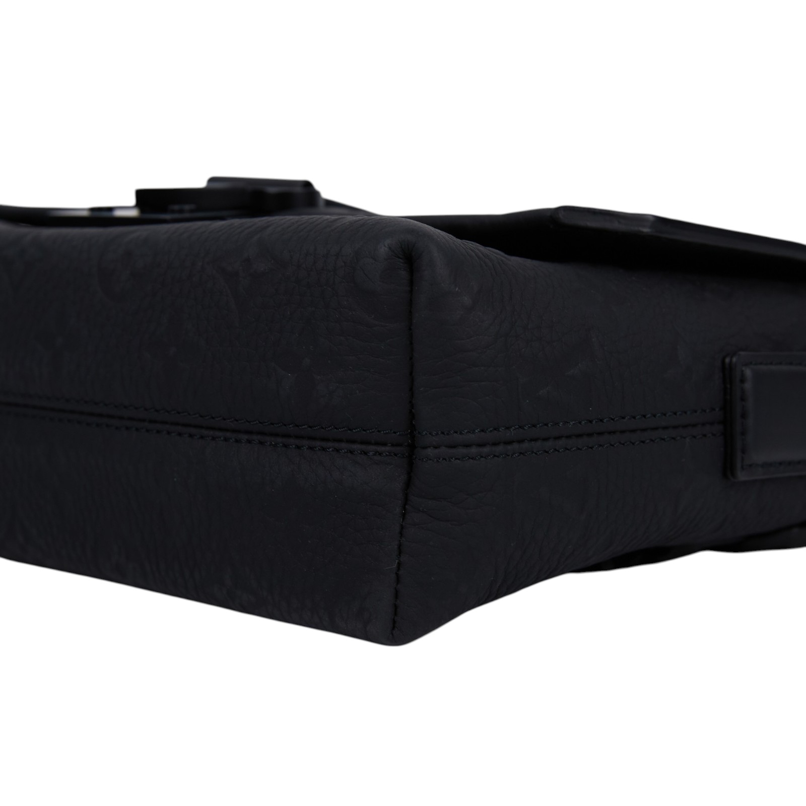 路易威登 LOUIS VUITTON S-Cape 郵差包 斜背包 肩背包 M23741 晶片款 黑原花壓紋S-Cape 防塵袋