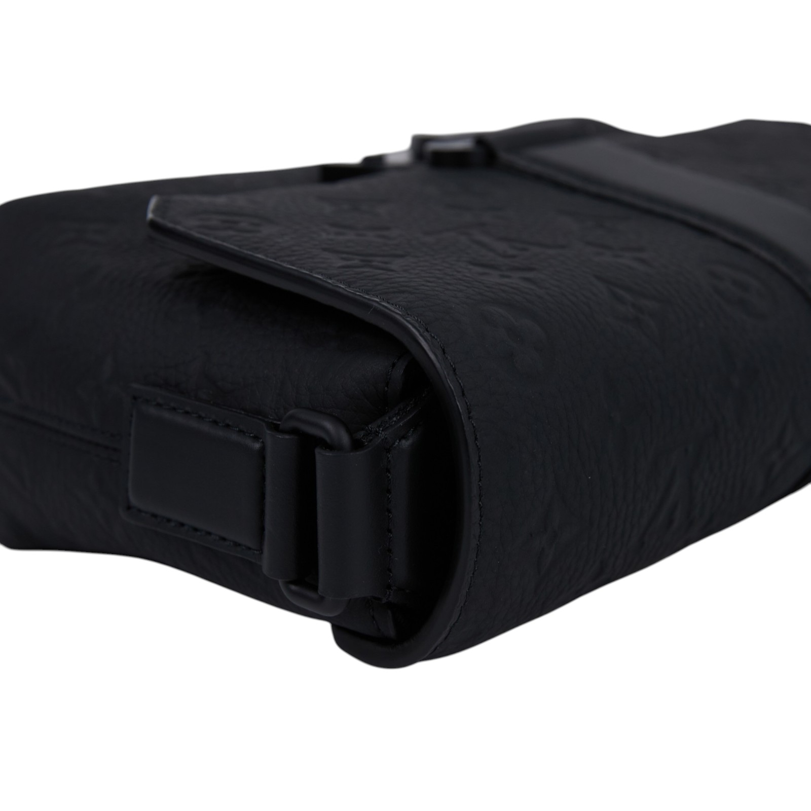 路易威登 LOUIS VUITTON S-Cape 郵差包 斜背包 肩背包 M23741 晶片款 黑原花壓紋S-Cape 防塵袋