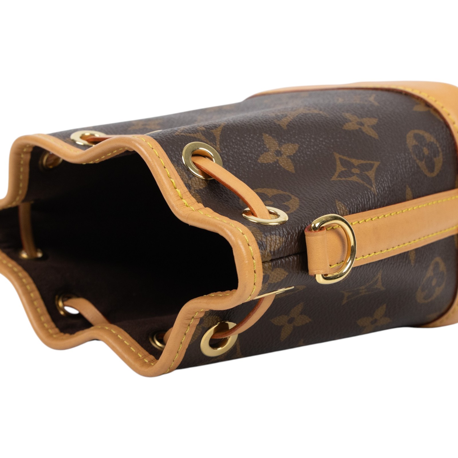 路易威登 LOUIS VUITTON Nano Noé 原花 束口水桶包 M81266 晶片款 原花NANO NOE水桶包 原廠盒子/防塵袋/背帶2/購買證明