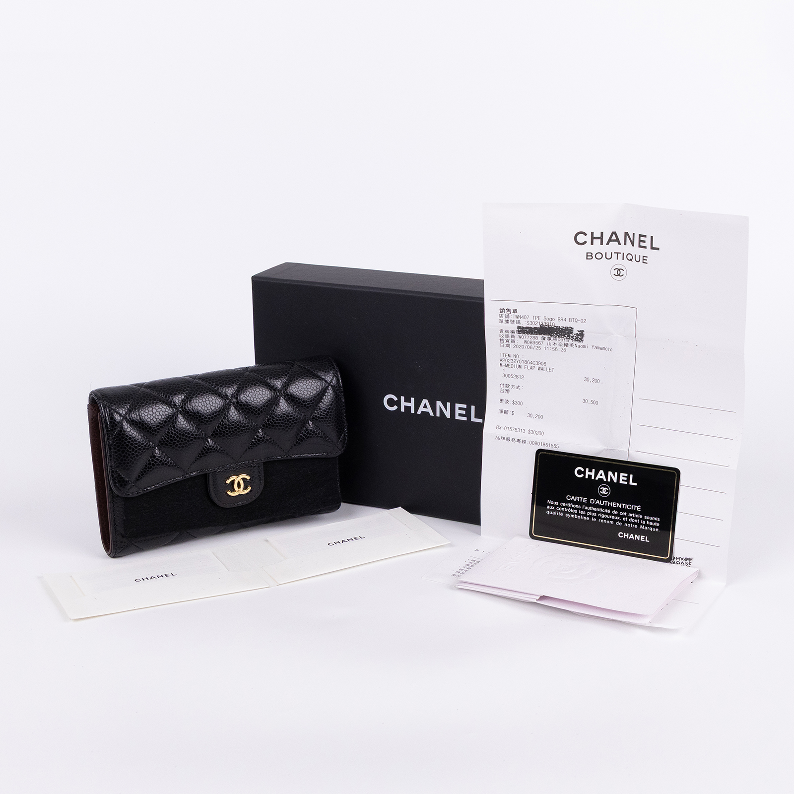 香奈兒 CHANEL CF CC LOGO 中夾 錢包 皮夾 AP0232 Y01864 30開 黑金荔枝三折中夾 原廠盒子/保證卡/購買證明