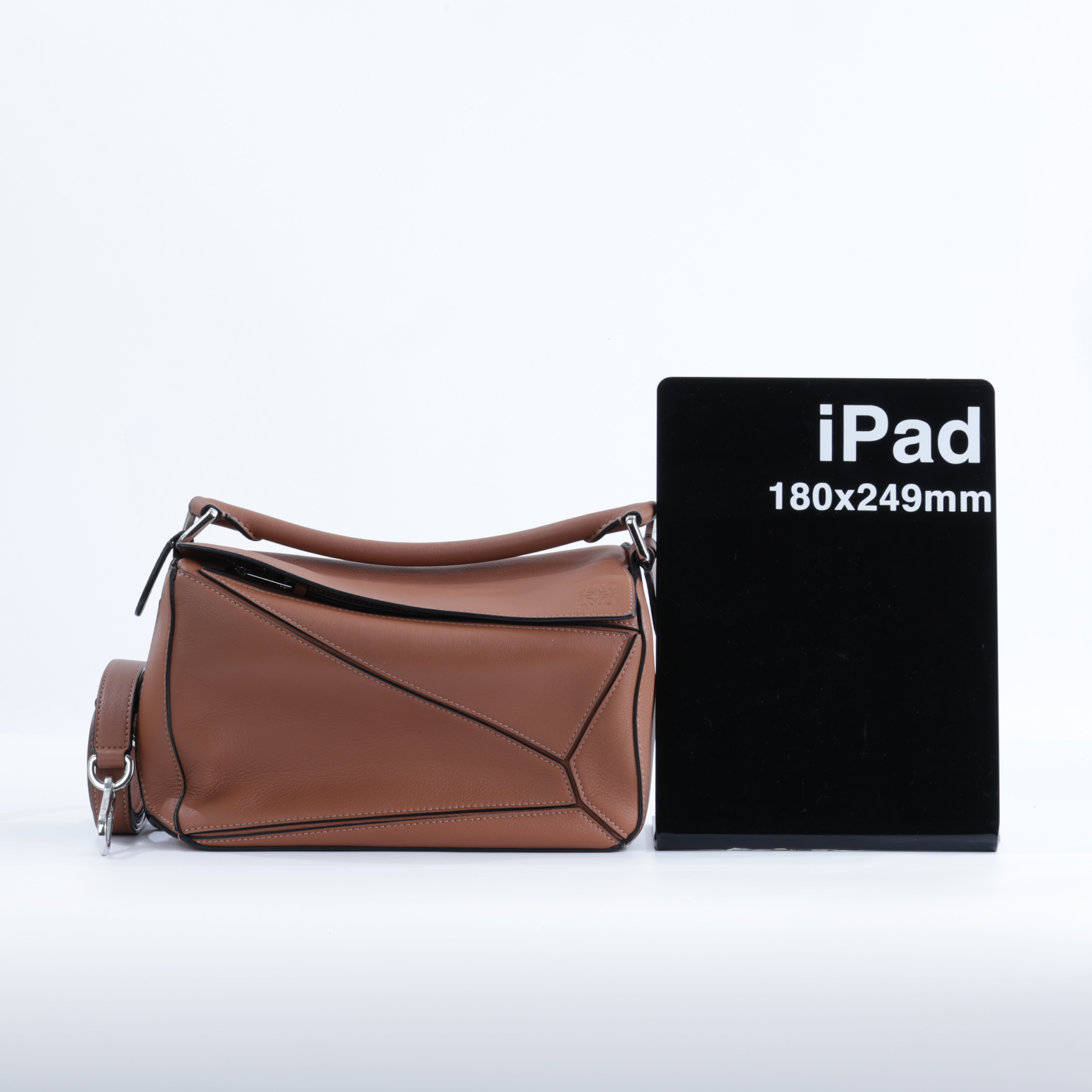羅意威 LOEWE Small Puzzle bag 肩背 斜背包 322.30.S21 焦糖PUZZLE SMALL 防塵袋/背帶