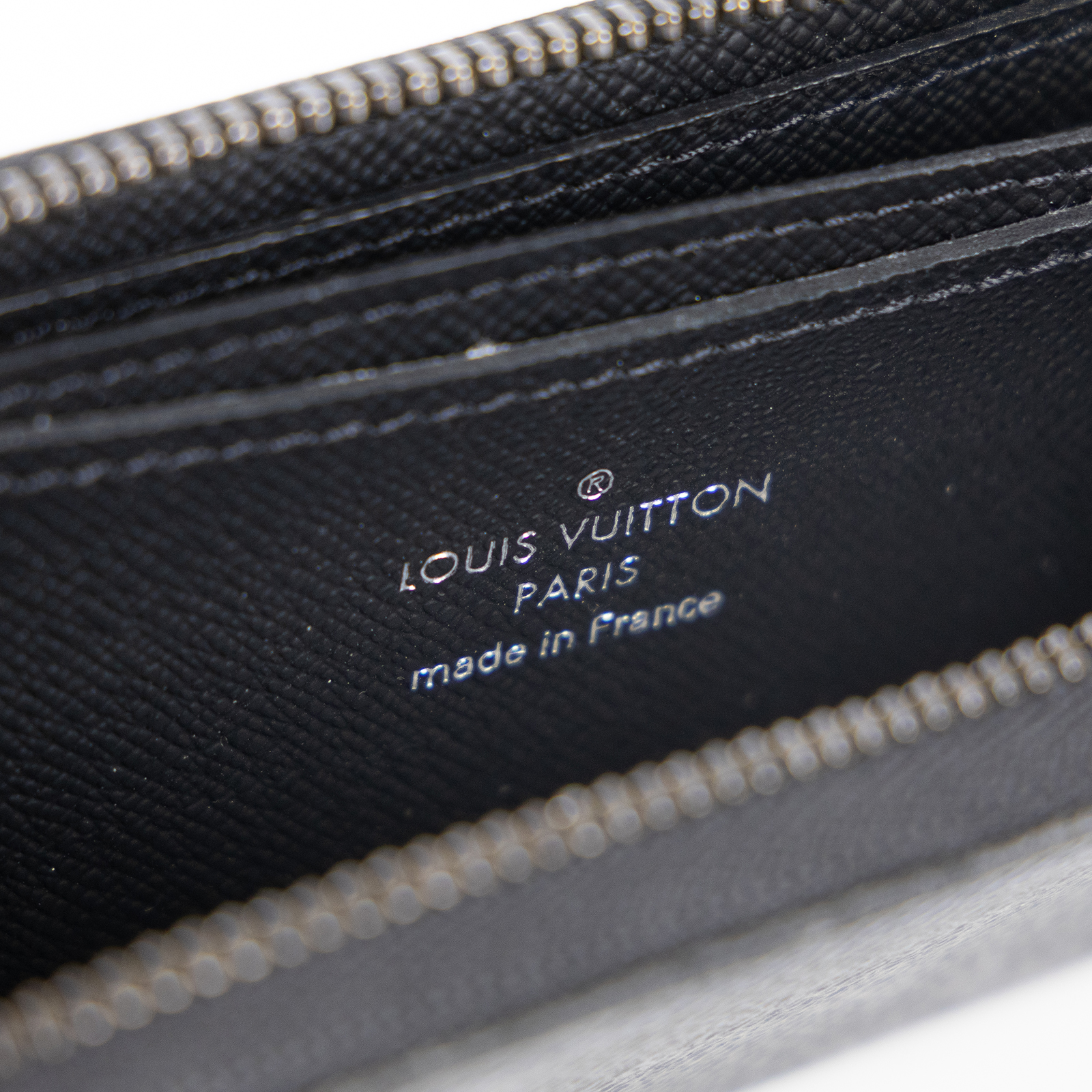 路易威登 LOUIS VUITTON Eclipse 錢包 卡夾 M81662 晶片款 黑原花拉鍊零錢卡包 防塵袋