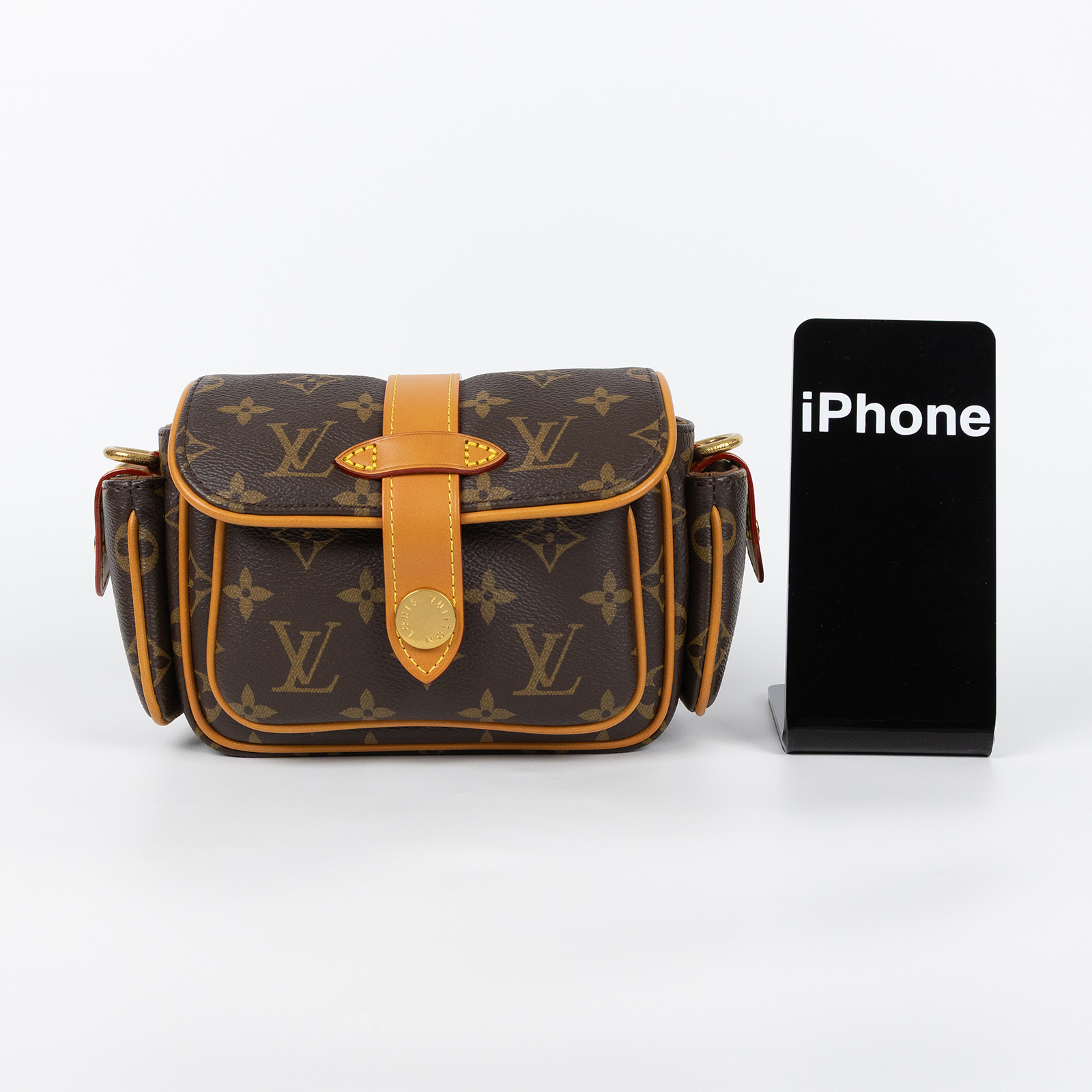 路易威登 LOUIS VUITTON Cargo 可調節穿戴式錢包 短夾包 M14742 晶片款 Cargo可穿戴式側背包 原廠盒子/防塵袋/購買證明/背帶