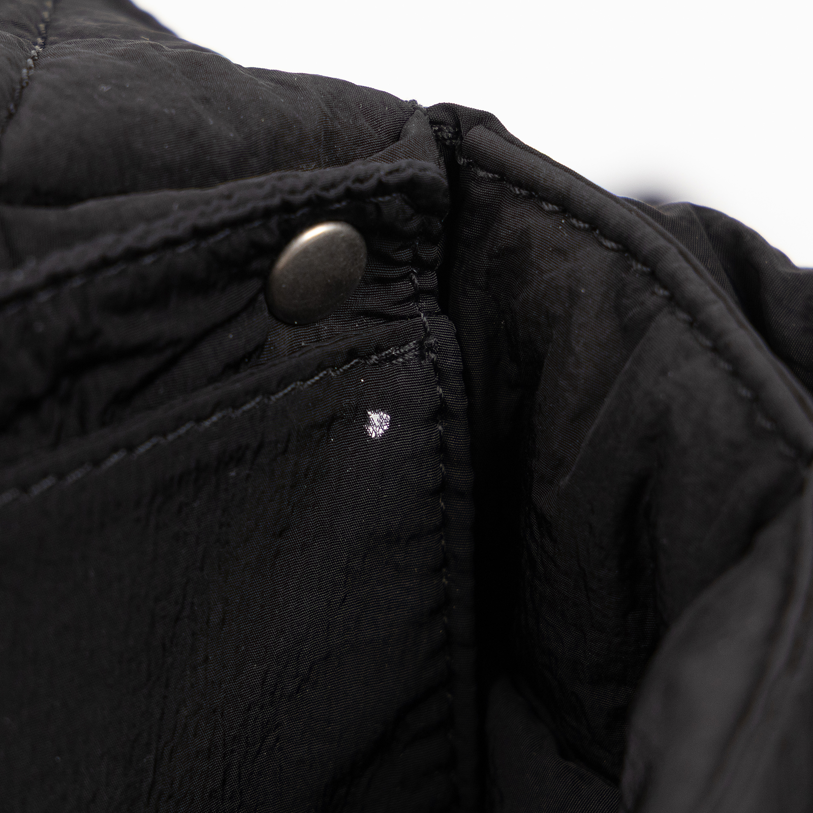 寶緹嘉 BOTTEGA VENETA Padded Cassette 尼龍 編織腰包 679763VBO80 黑尼龍CASSETTE 斜背包4X2 防塵袋