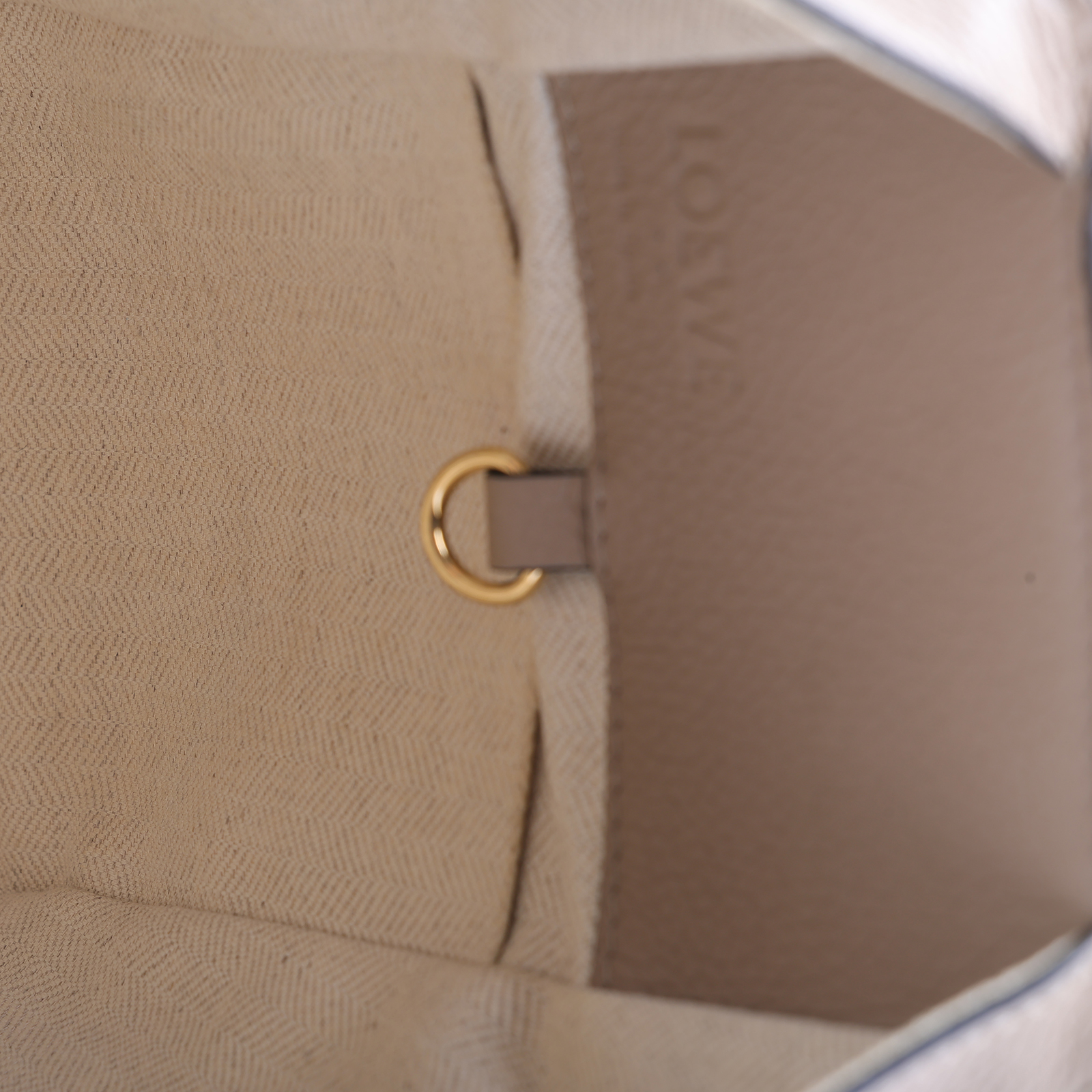 羅意威 LOEWE Compact Hammock bag 小牛皮 肩背 吊床包 A538H13X03 灰Mini Hammock 防塵袋