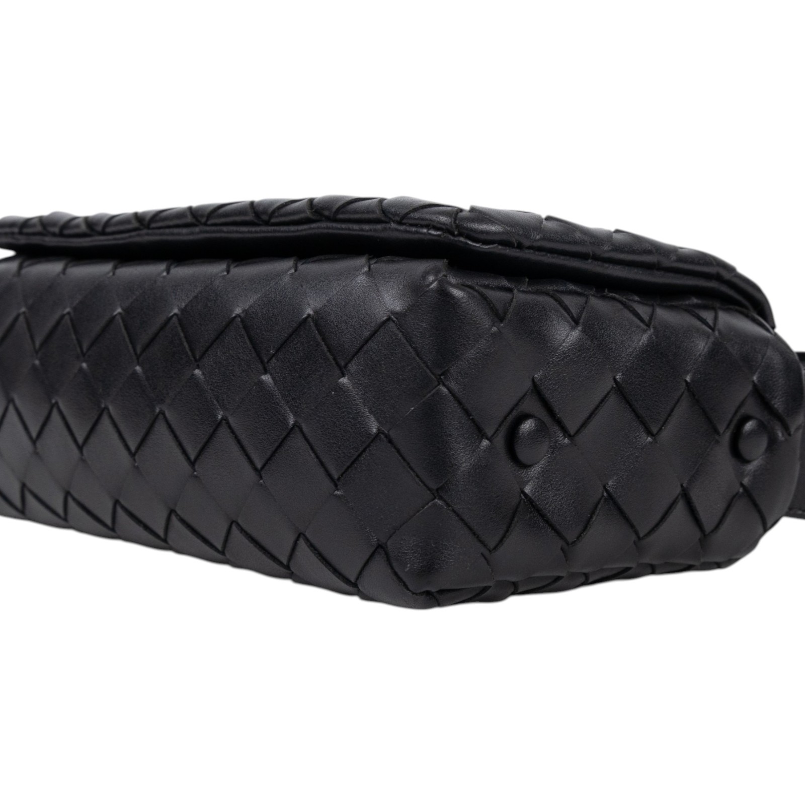 寶緹嘉 BOTTEGA VENETA Intrecciato 翻蓋編織迷你包 857931V2HL0 晶片款 黑INTRECCIATO迷你翻蓋包 無附屬品