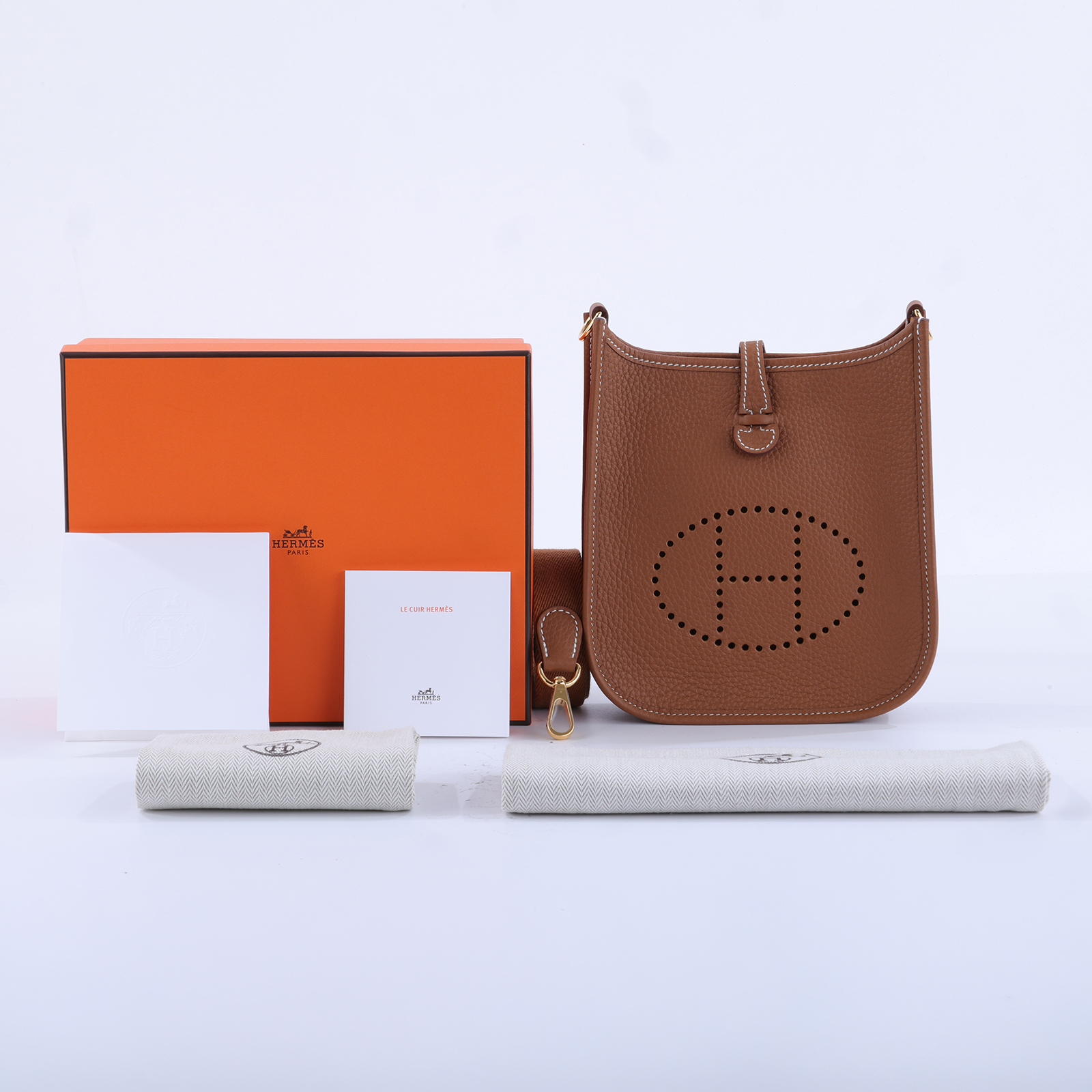 愛馬仕 Hermes Evelyne Bag Mini 伊芙琳包 Evelyne 16 EV16 GMN002 KDI  原廠盒子/防塵袋/背帶