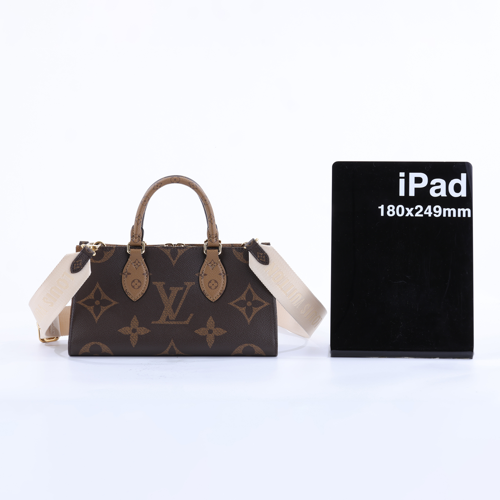 路易威登 LOUIS VUITTON OnTheGo East West 皮革飾邊 經典帆布 手提 斜背包 M46653 晶片款  防塵袋/背帶/內袋