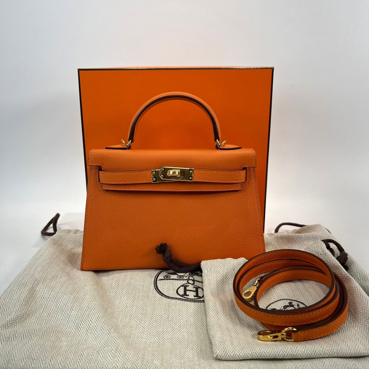 愛馬仕 Hermès Kelly Bag 凱莉包 mini KLM W FI 567 BM W刻 橘Mini Kelly II 原廠盒子/防塵袋2/背帶