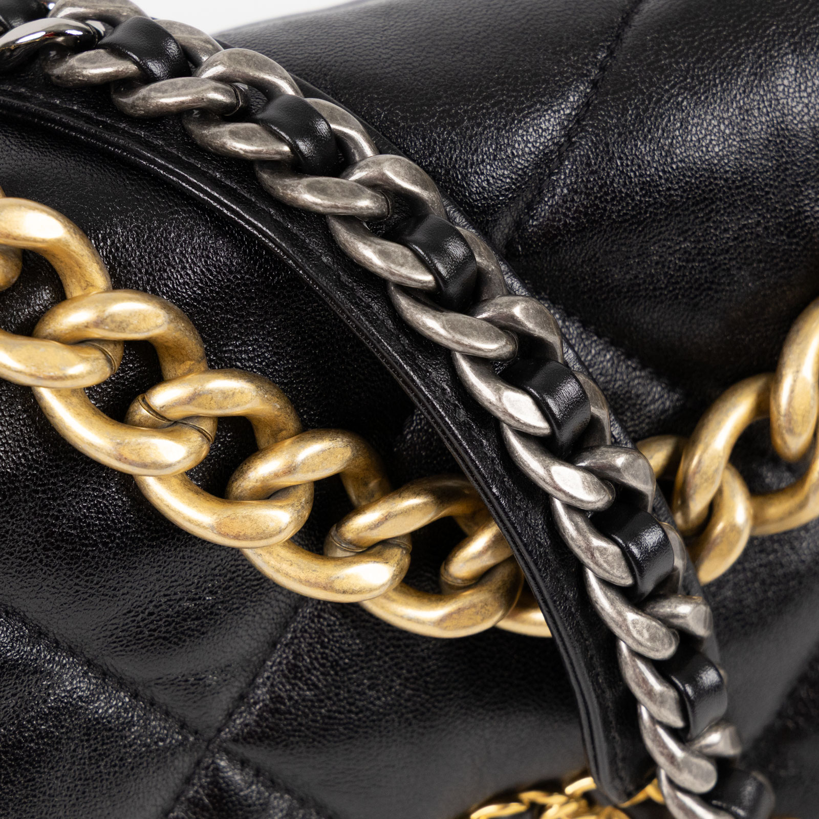香奈兒 CHANEL 19 大型口蓋包  29開 黑金羊19包 30CM 原廠盒子/防塵袋/保證卡