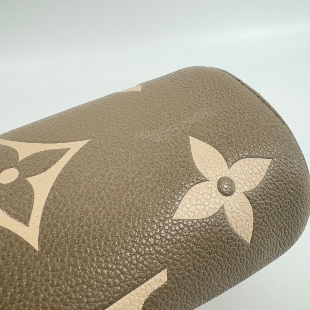 路易威登 LOUIS VUITTON Papillon BB 圓筒手提包 斑鳩灰色 M46031 晶片款  原廠盒子/防塵袋/背帶/內袋/購買證明