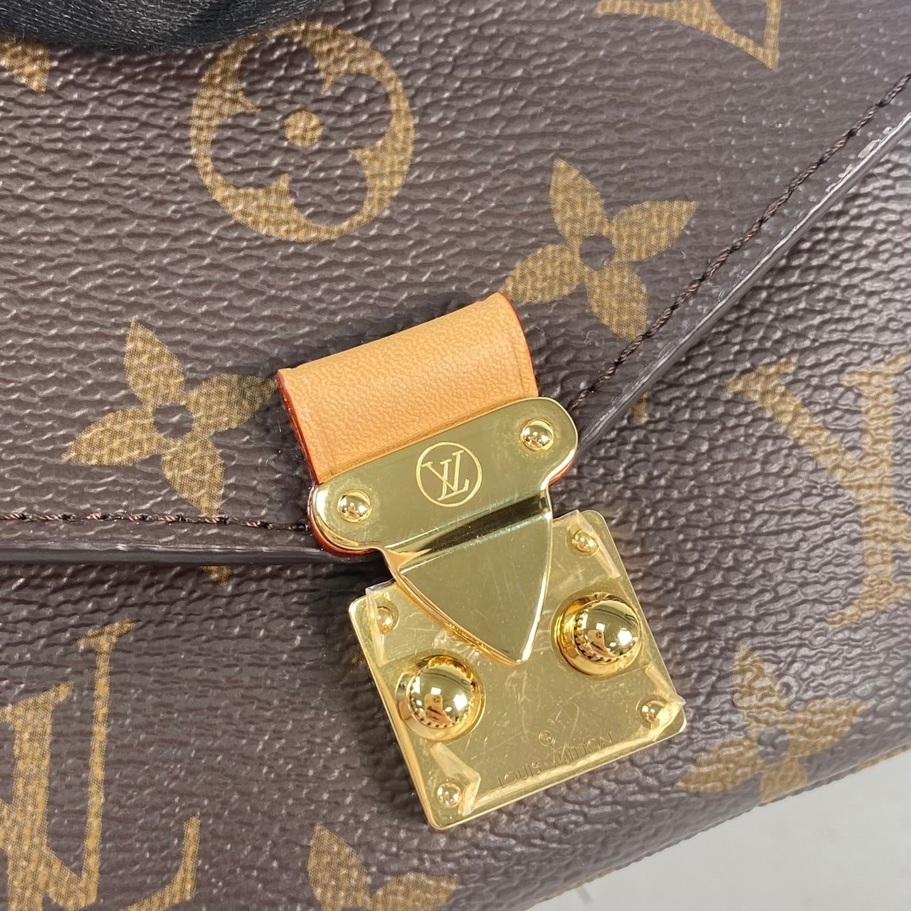 路易威登 LOUIS VUITTON Micro Métis Monogram 帆布 錢包 小型皮件 M81267 晶片款  背帶