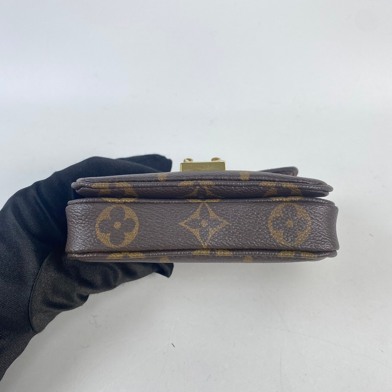 路易威登 LOUIS VUITTON Micro Métis Monogram 帆布 錢包 小型皮件 M81267 晶片款  背帶