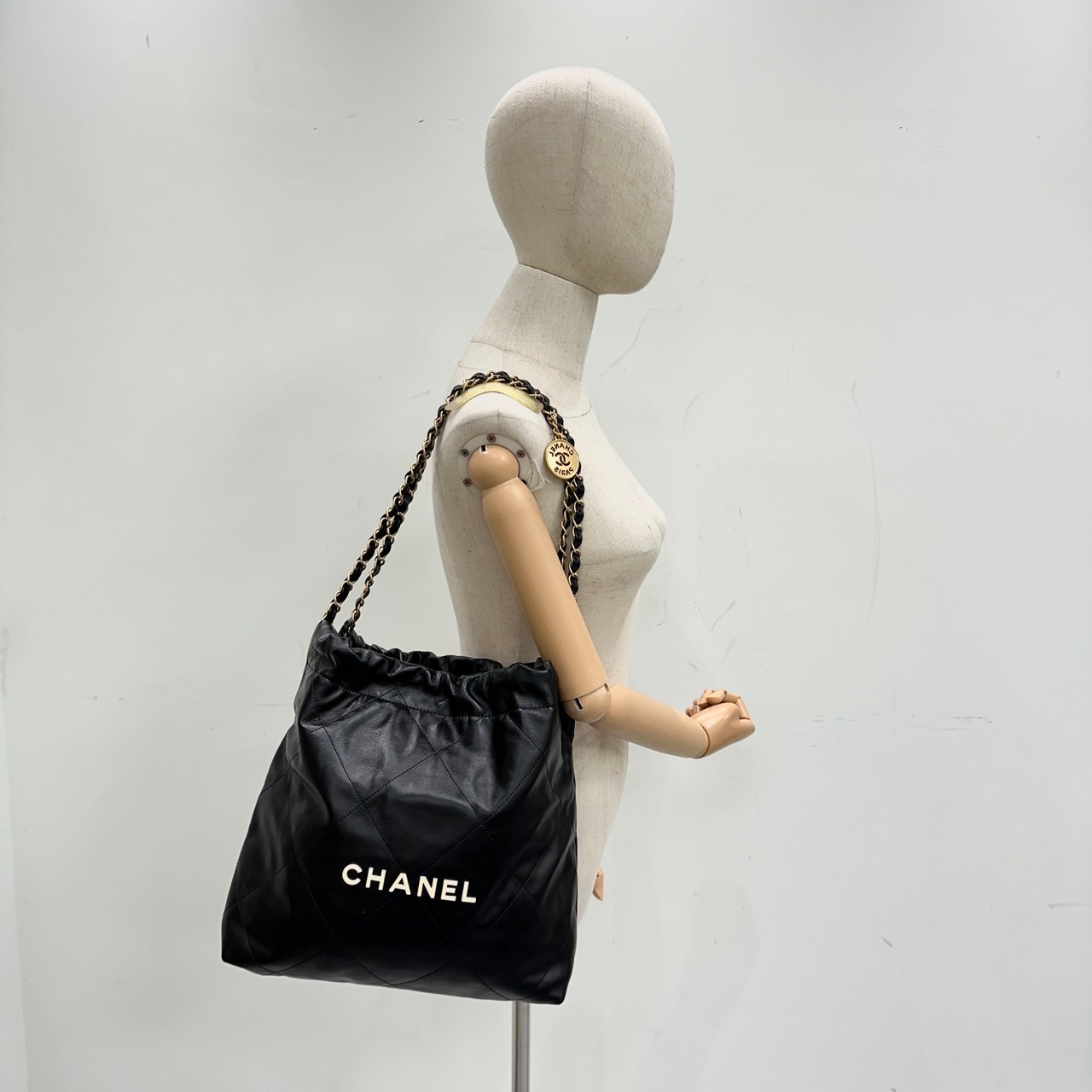 香奈兒 CHANEL 22 小型 束口包 AS3260 晶片款 黑熊貓22BAG 小號 防塵袋/內袋