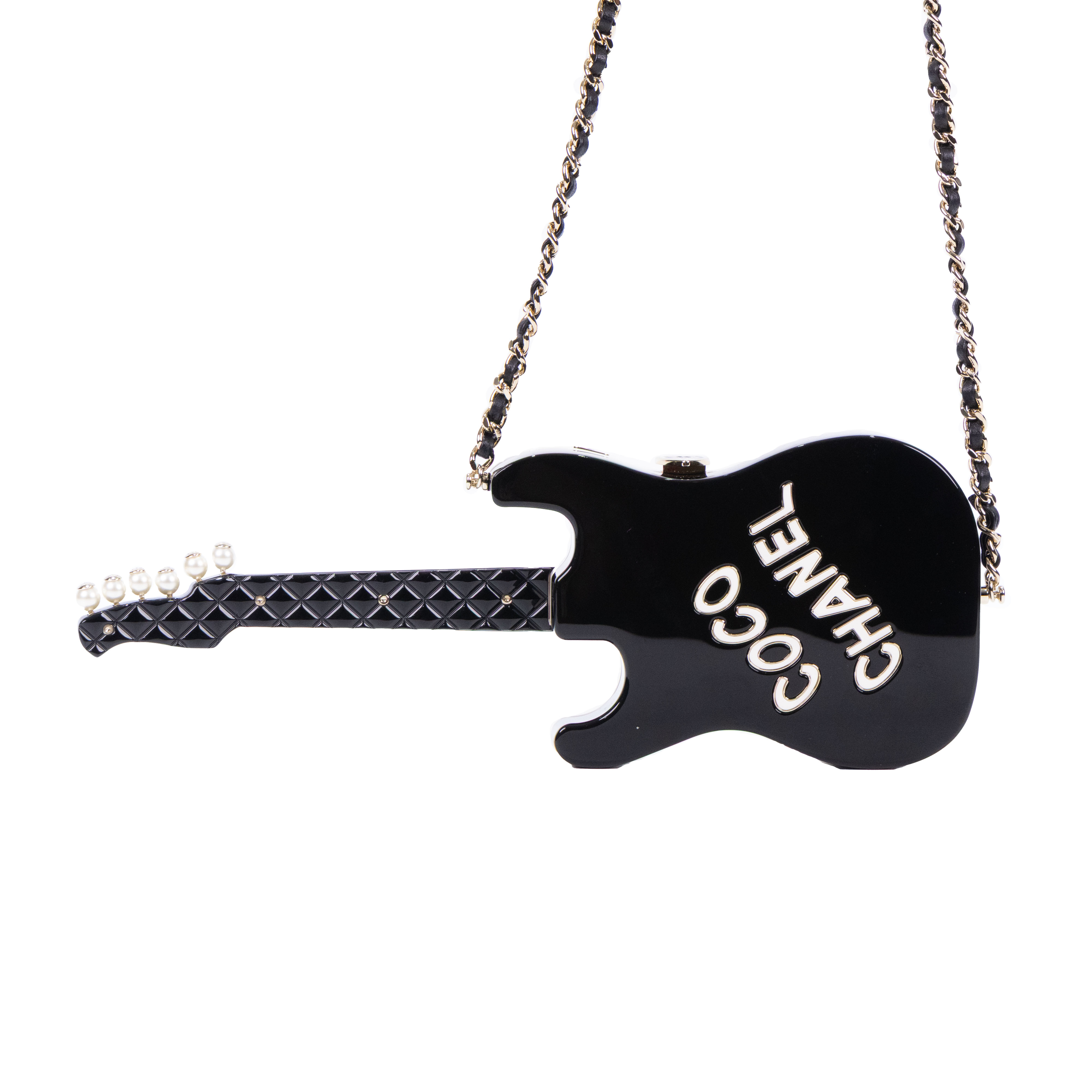 香奈兒 CHANEL 吉他 晚宴包 AS4955 晶片款 23/24A 黑白拼色樹脂吉他包Guitar Minaudiere 原廠盒子/防塵袋