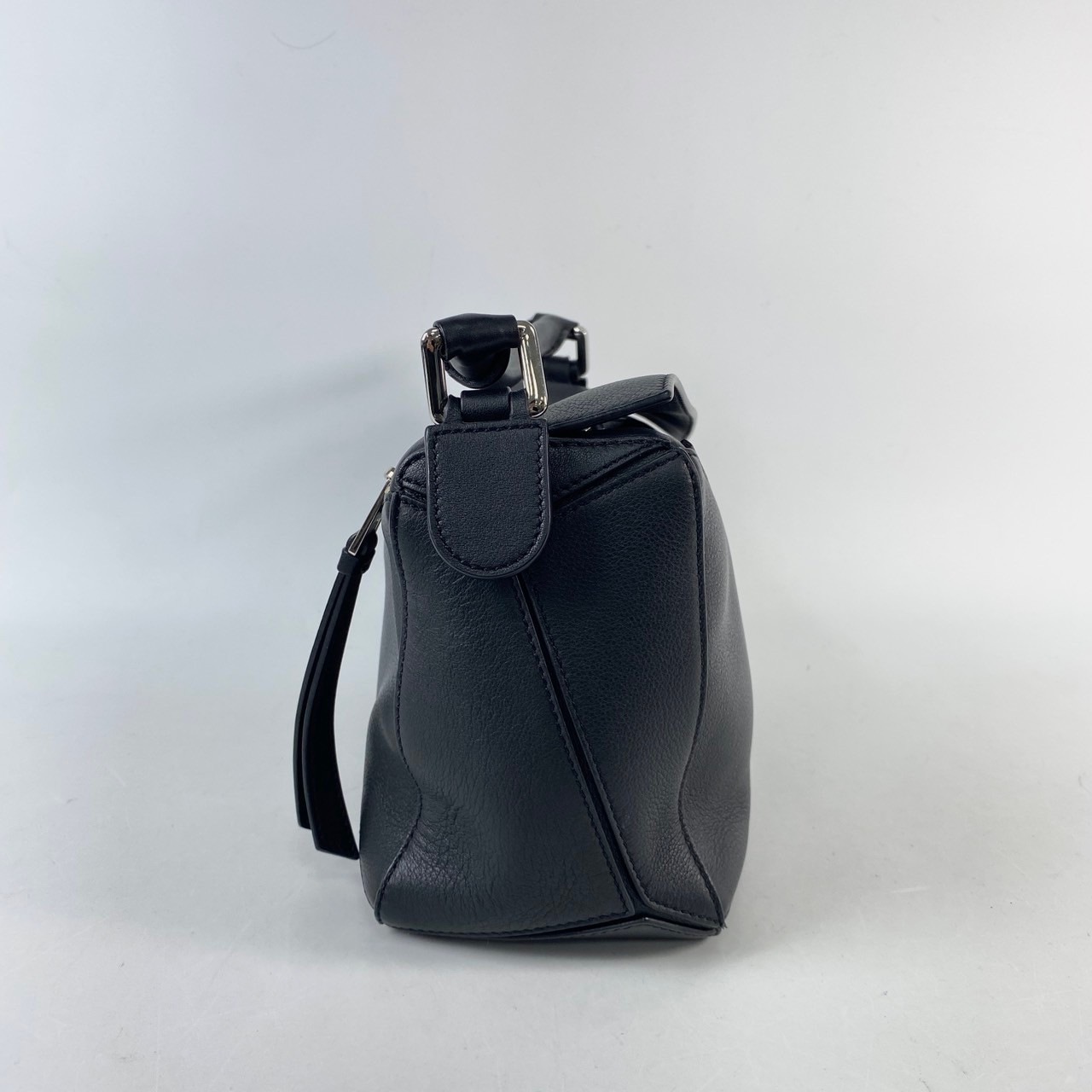 羅意威 LOEWE Small Puzzle bag 肩背 斜背包  黑PUZZLE SMALL 背帶