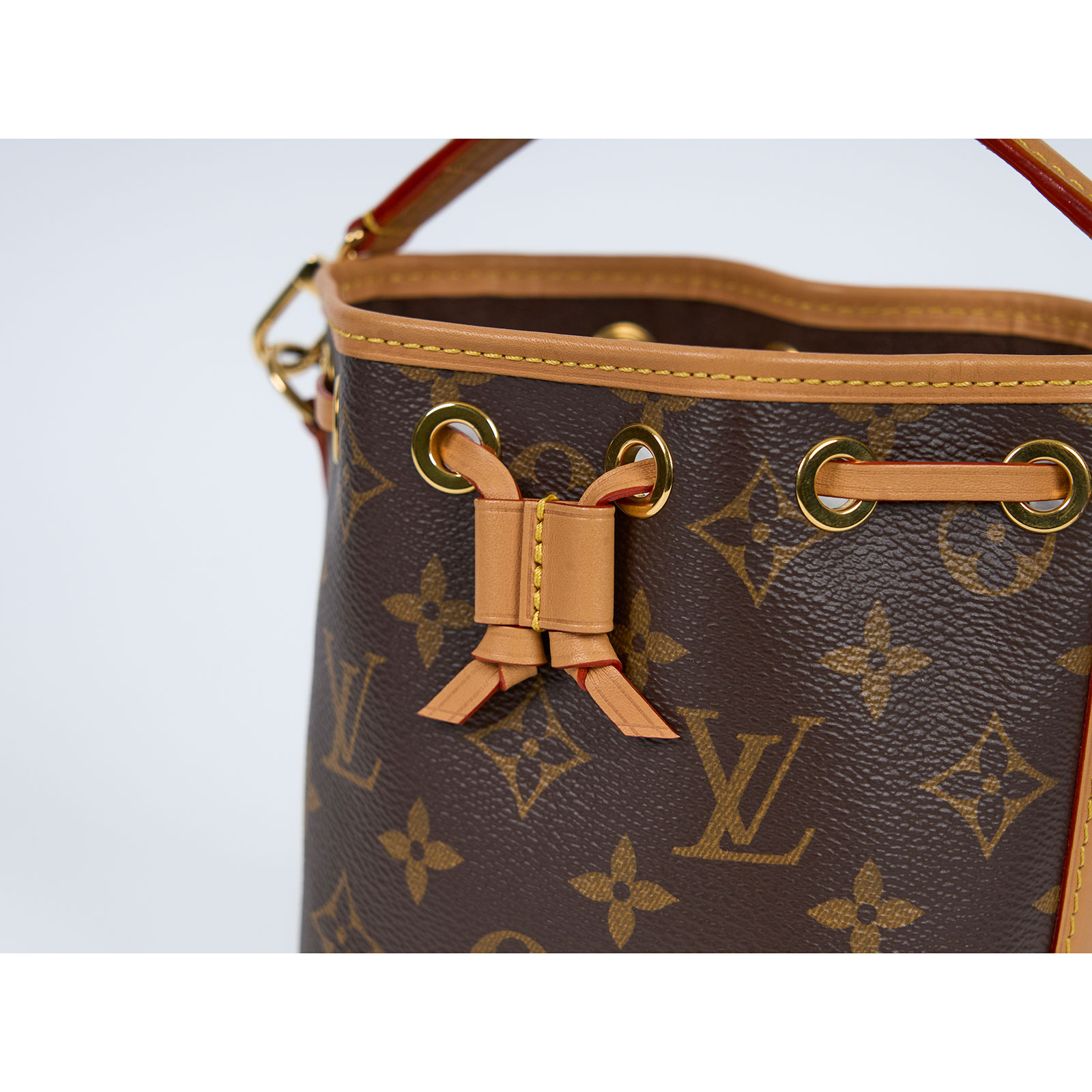 路易威登 LOUIS VUITTON Nano Noé 原花 束口水桶包 M81266 晶片款 原花Nano Noé 原廠盒子/防塵袋