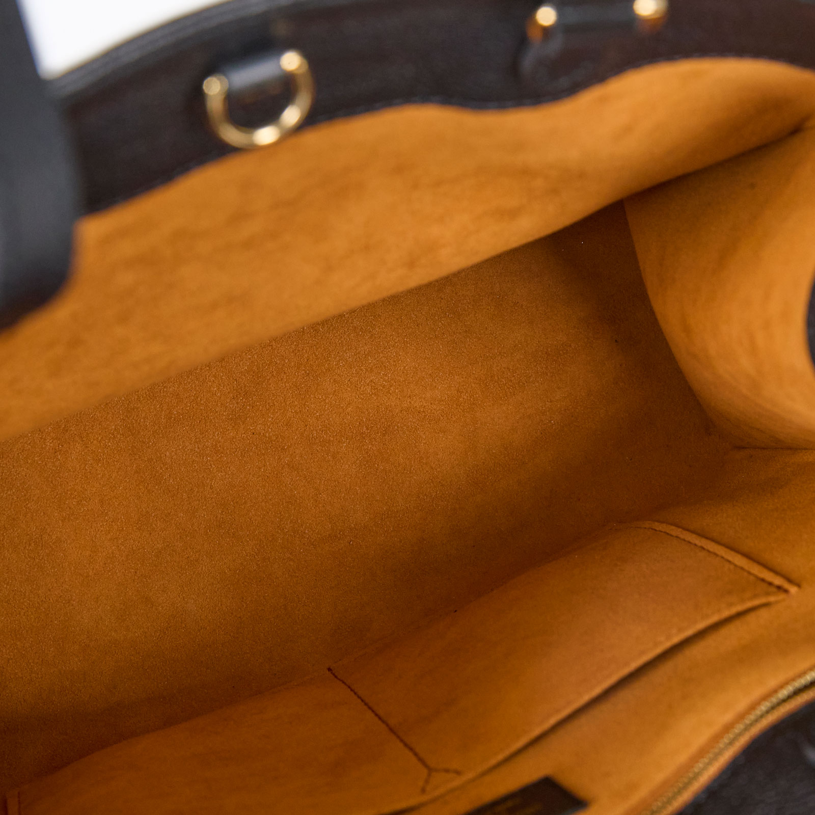 路易威登 LOUIS VUITTON OnTheGo MM 黑色 壓花 手提 肩背包 M45595 晶片款  原廠盒子/防塵袋