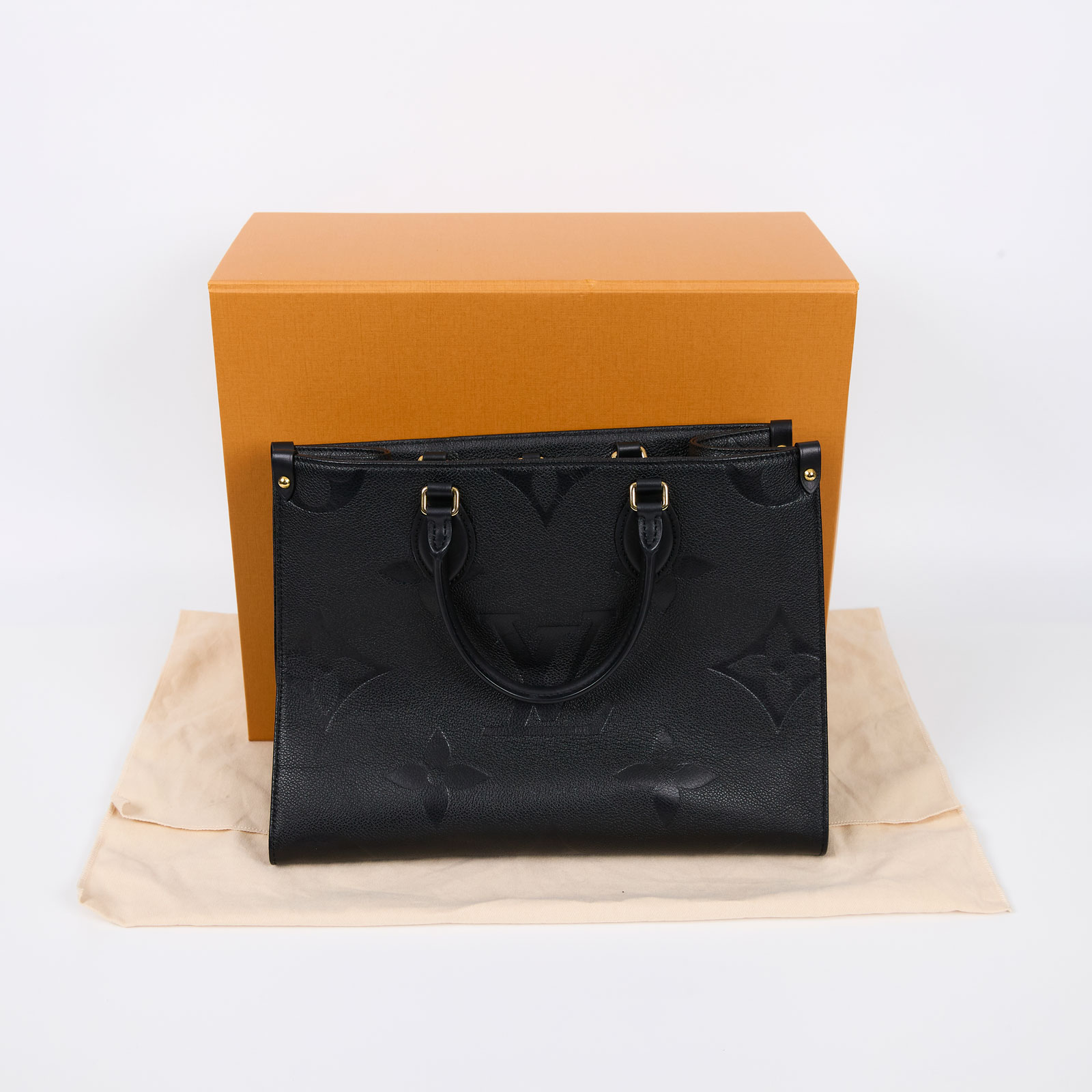 路易威登 LOUIS VUITTON OnTheGo MM 黑色 壓花 手提 肩背包 M45595 晶片款  原廠盒子/防塵袋