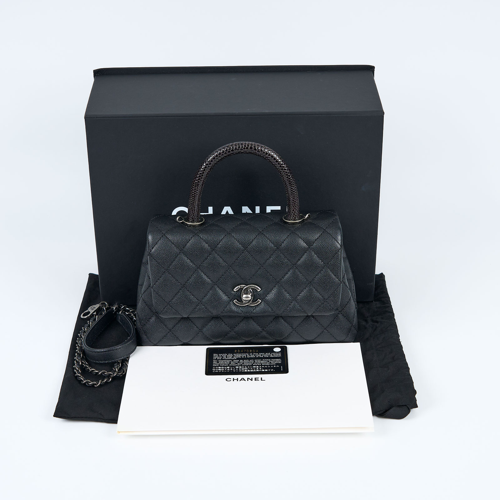 香奈兒 CHANEL Handle 24 手提 口蓋包 A92990 23開黑銀荔枝牛COCO HANDLE23 蜥蜴皮手把 原廠盒子/防塵袋