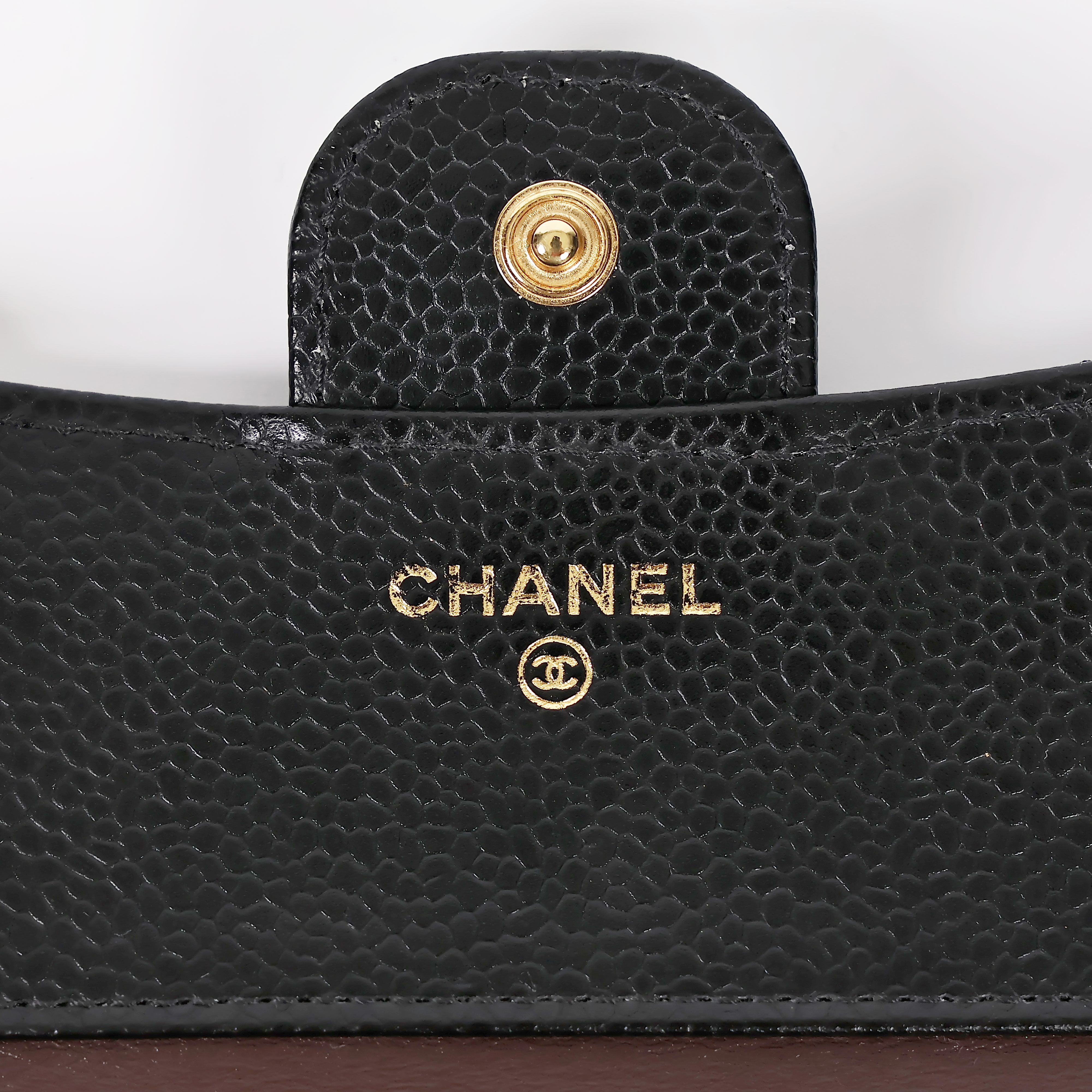 香奈兒 CHANEL 經典 小型 口蓋 皮夾 小羊皮 短夾  AP0231 黑金荔枝COCO三折短夾 原廠盒子/防塵袋