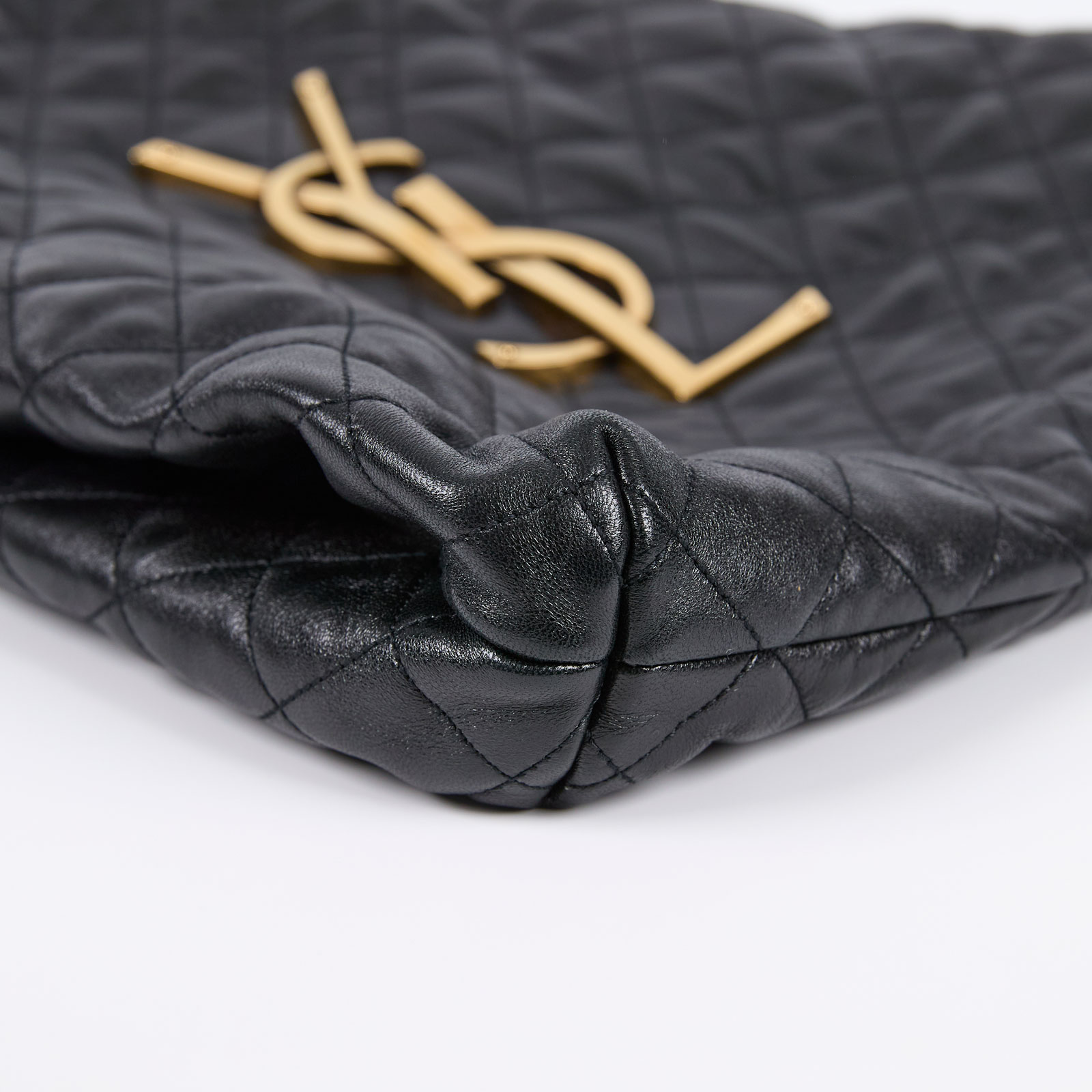 聖羅蘭 YSL SAINT LAURENT Icare 绗缝羊皮 購物袋 加大型 698651AAANG ICARE 黑金HOBO購物袋 內袋