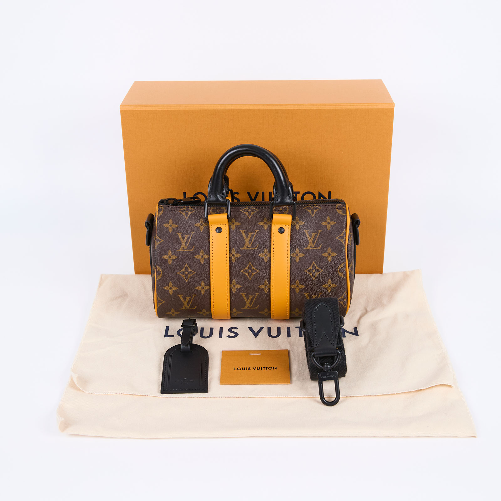 路易威登 LOUIS VUITTON Keepall Bandouliere 25 手提 肩背 波士頓包 M46687 晶片款  原廠盒子/防塵袋/背帶/吊牌