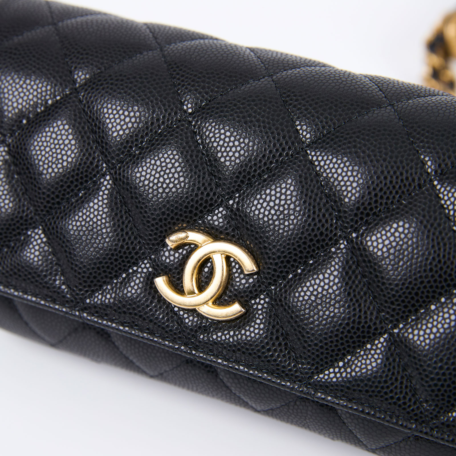香奈兒 CHANEL cc logo 晚宴包 口蓋包 AP2860 晶片款 黑金荔枝金幣掀蓋手機包 原廠盒子/防塵袋
