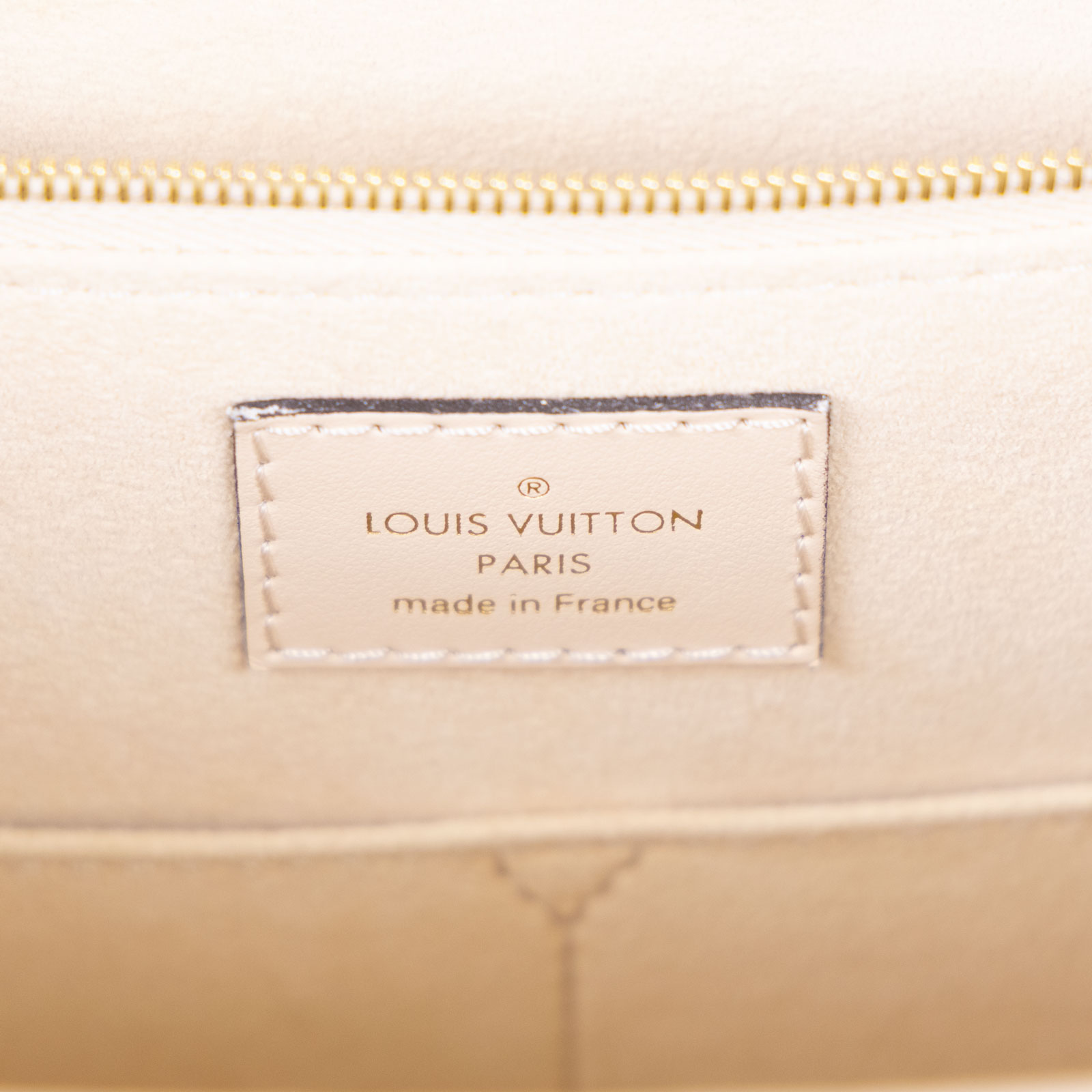 路易威登 LOUIS VUITTON OnTheGo MM 米色 壓花 手提 肩背包 M45607 晶片款 奶油色原花壓紋ON THE GO MM 無附屬品