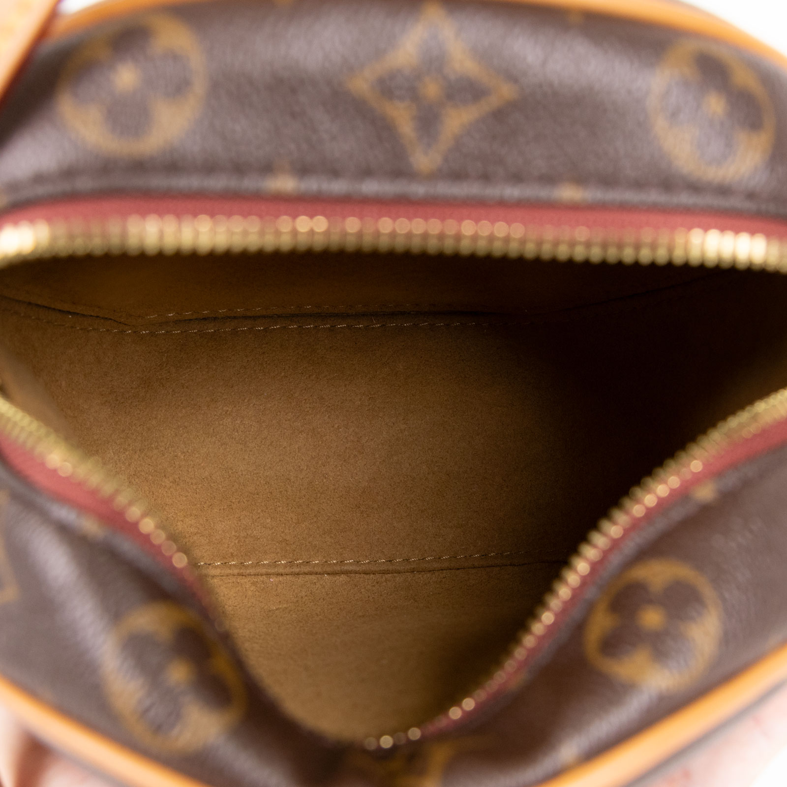 路易威登 LOUIS VUITTON Boite Chapeau Souple PM 圓型肩背包 M45149  無附屬品