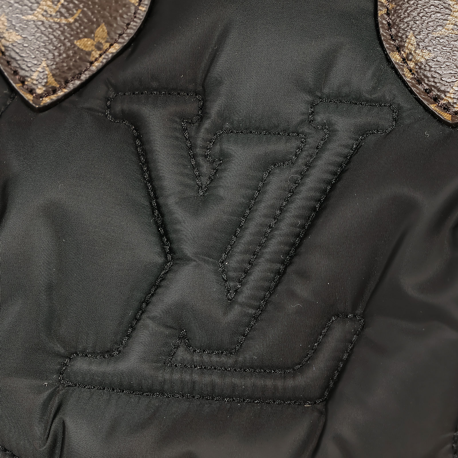 路易威登 LOUIS VUITTON Speedy 25 手提波士頓包 尼龍 M59008 晶片款  原廠盒子/防塵袋/背帶/購買證明