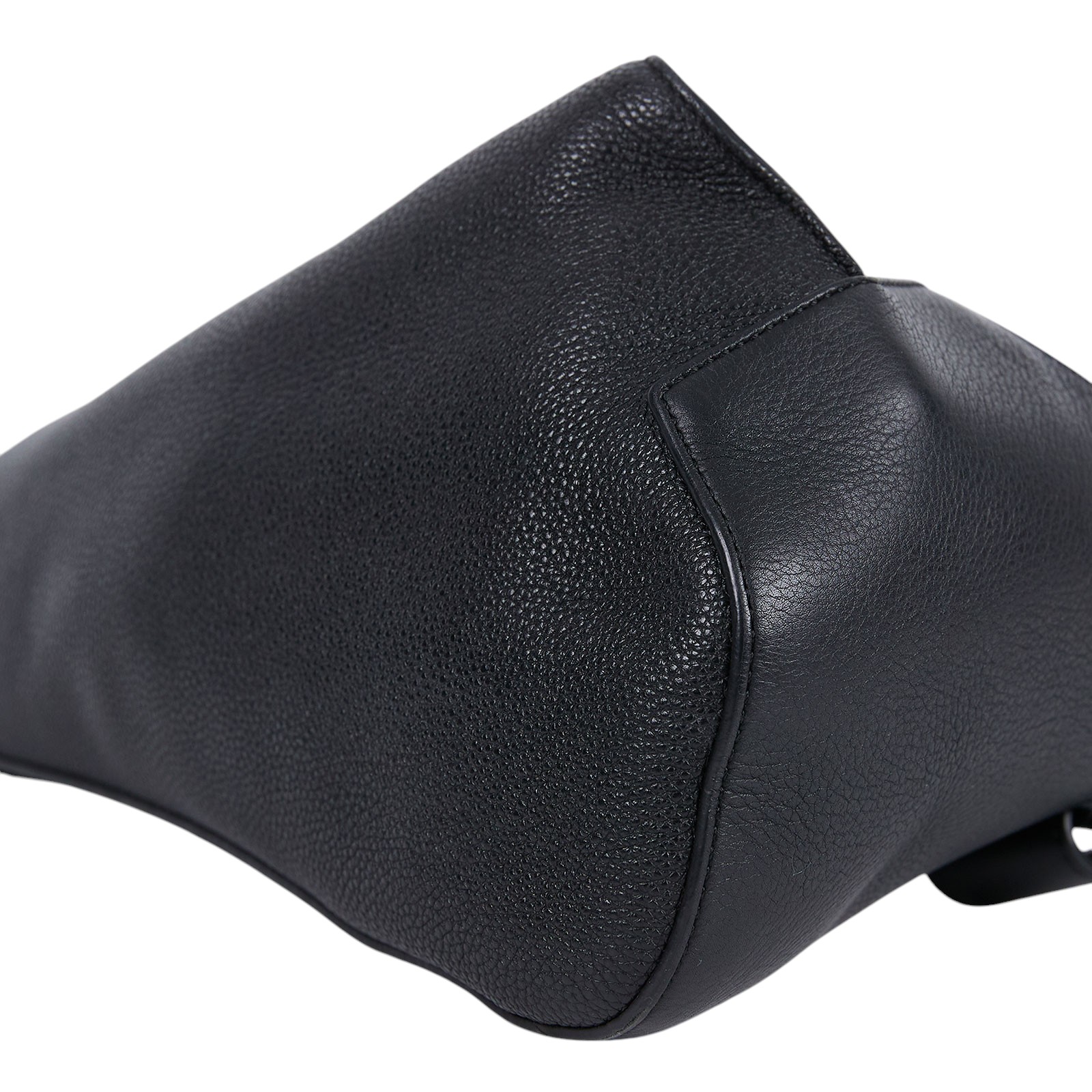 羅意威 LOEWE Anton Sling Bag  黑ANTON SLING胸包 無附屬品
